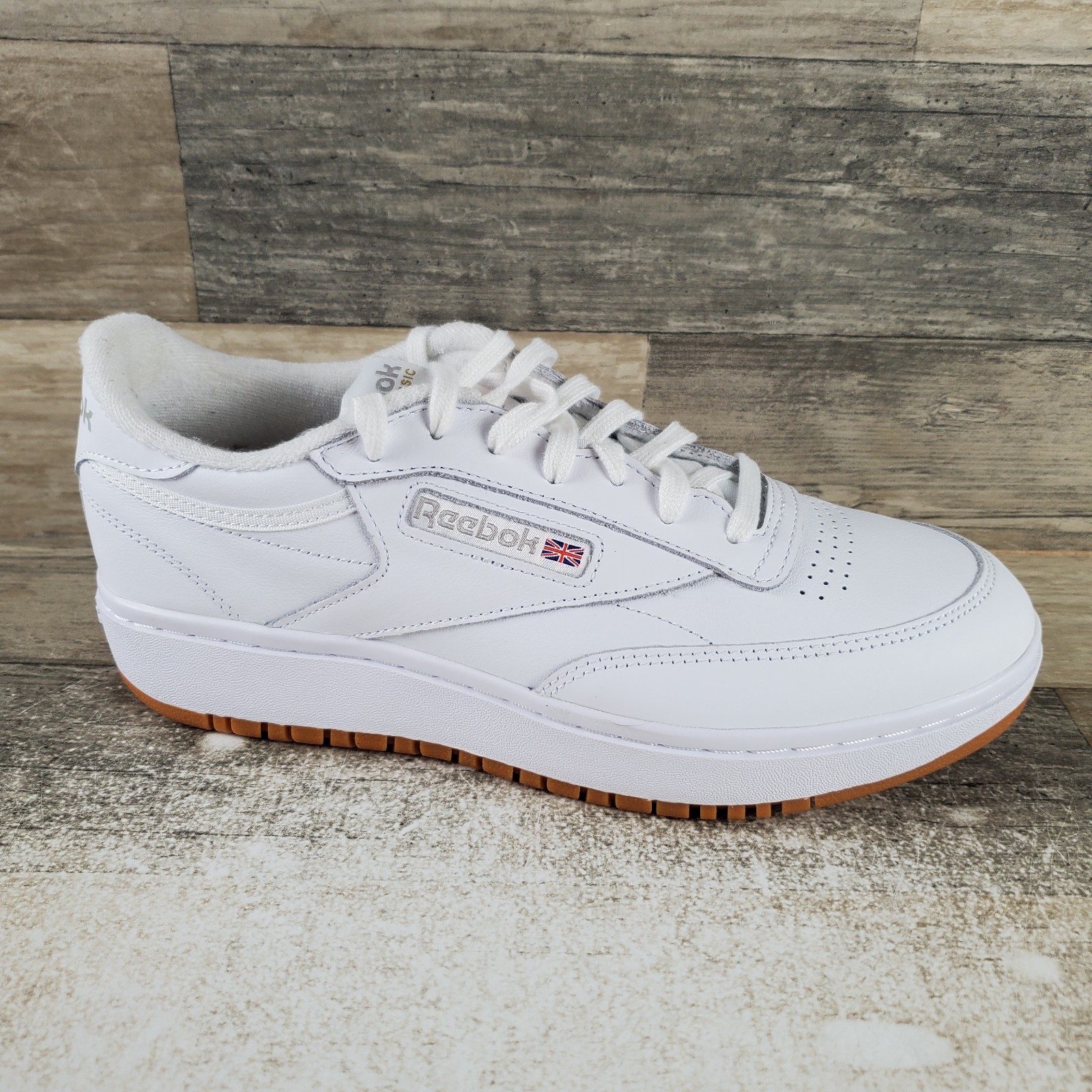Reebok Lifestyle Club C Double Womens Shoes Sz 8.5 B White Gum Leather Sneakers