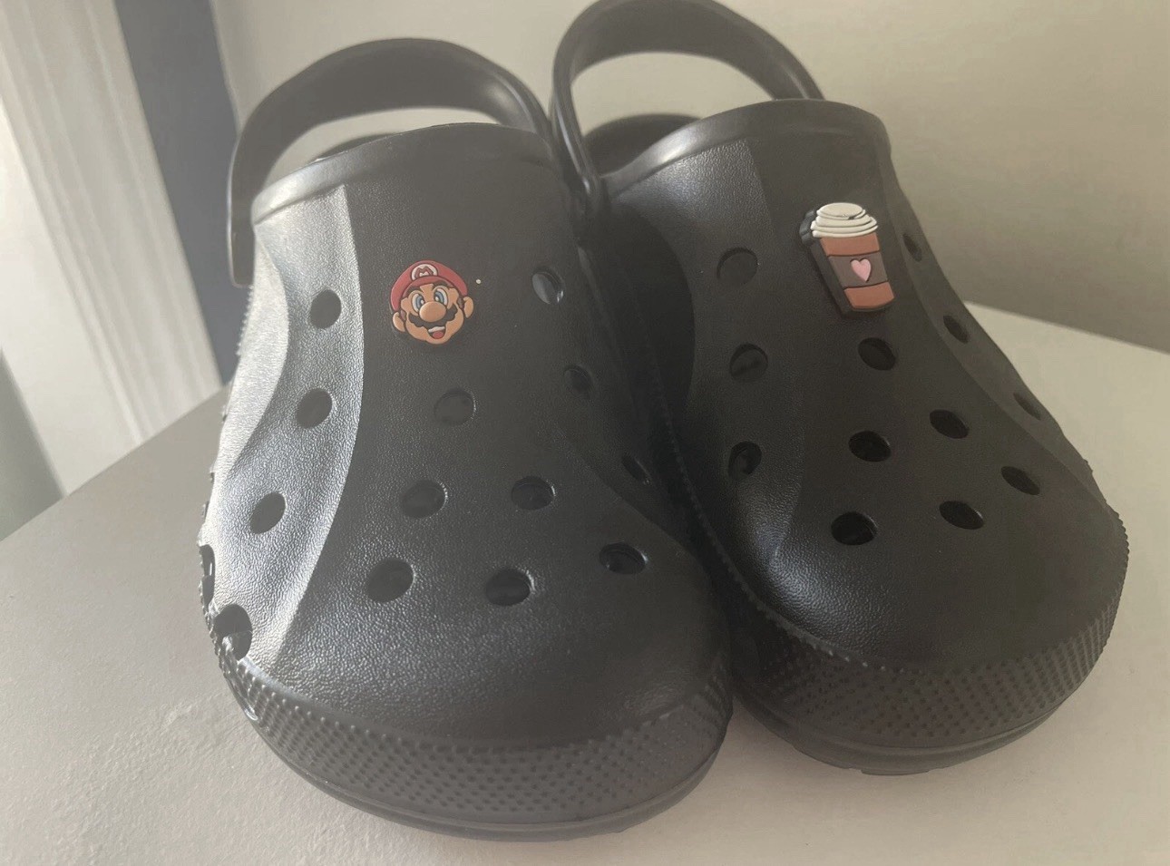 Crocs Men’s and Women’s Baya Clogs Waterproof Sandals Mens 9 / Womens 11