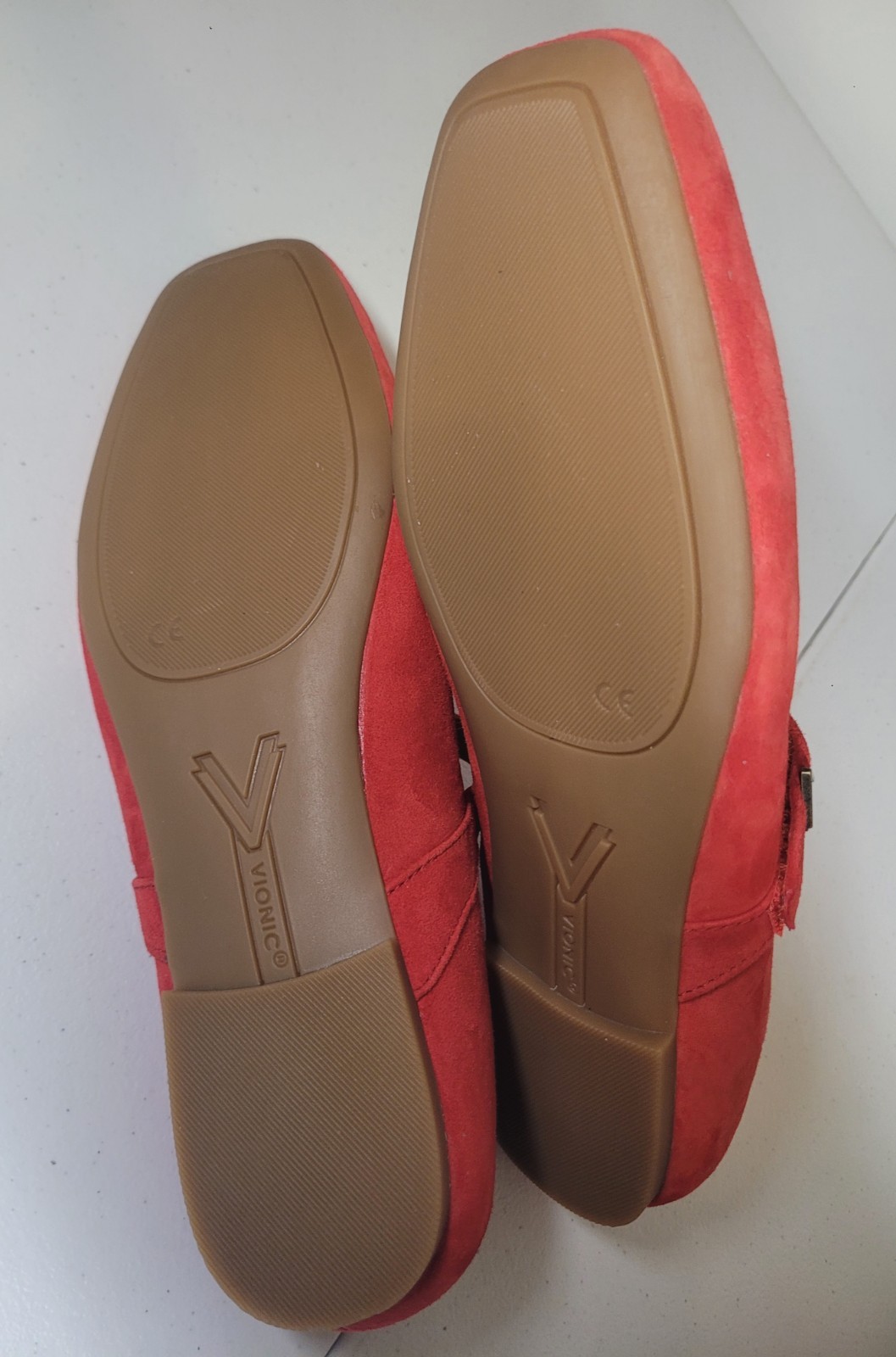 Vionic Alameda Red Suede Mary Jane Flat Slip-on Shoe Size 9- Minimalist Stylish