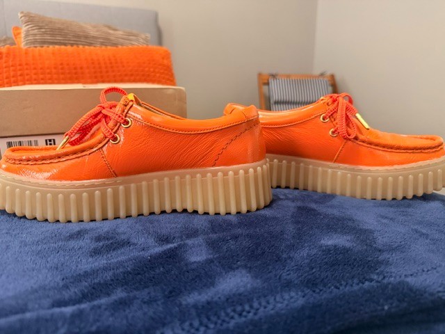 Torhill Bee Lace Up Patent Leather Orange size 7 Women