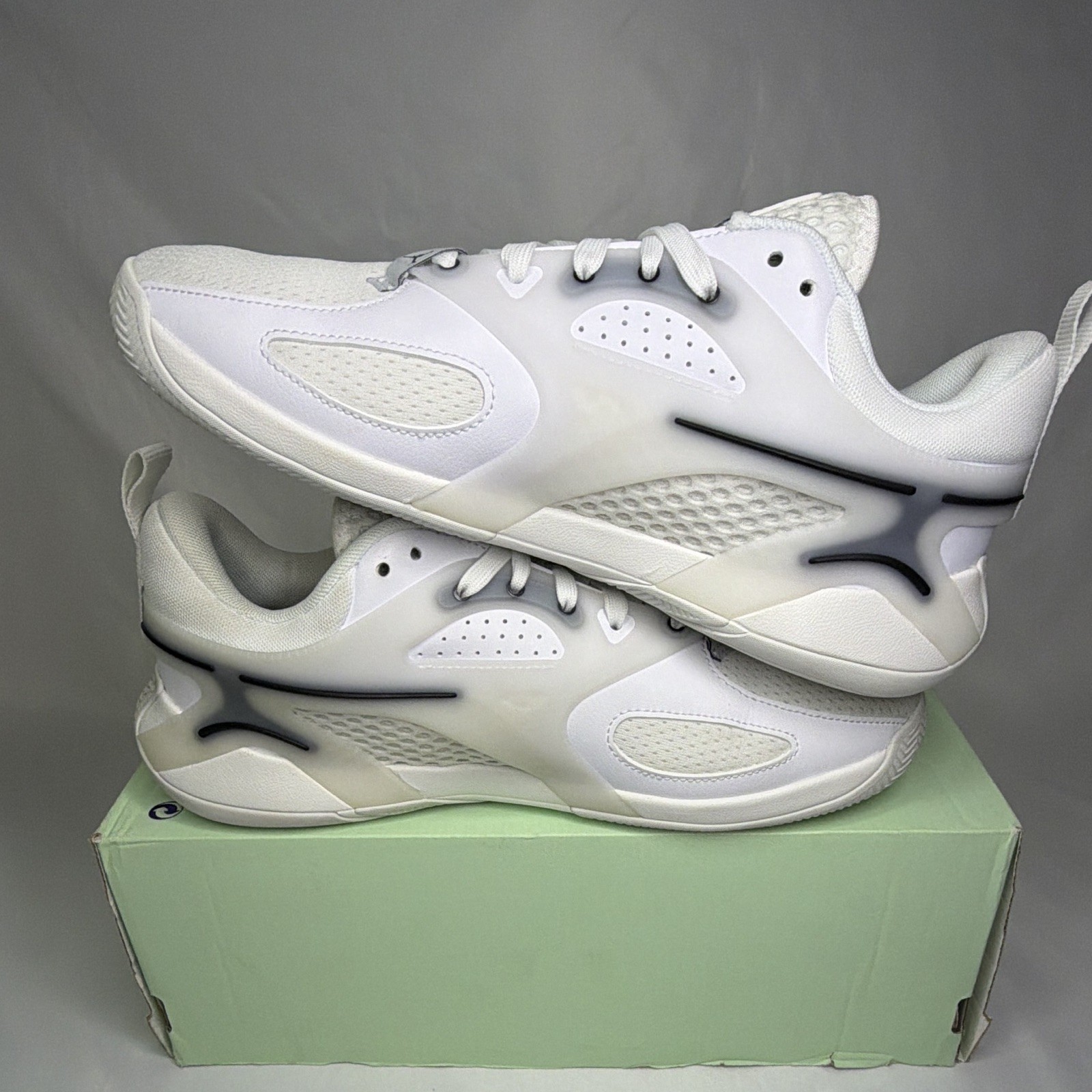 Jordan Jordan Heir W Women’s Low Top White/Black 10W/8.5M Original Box No Top