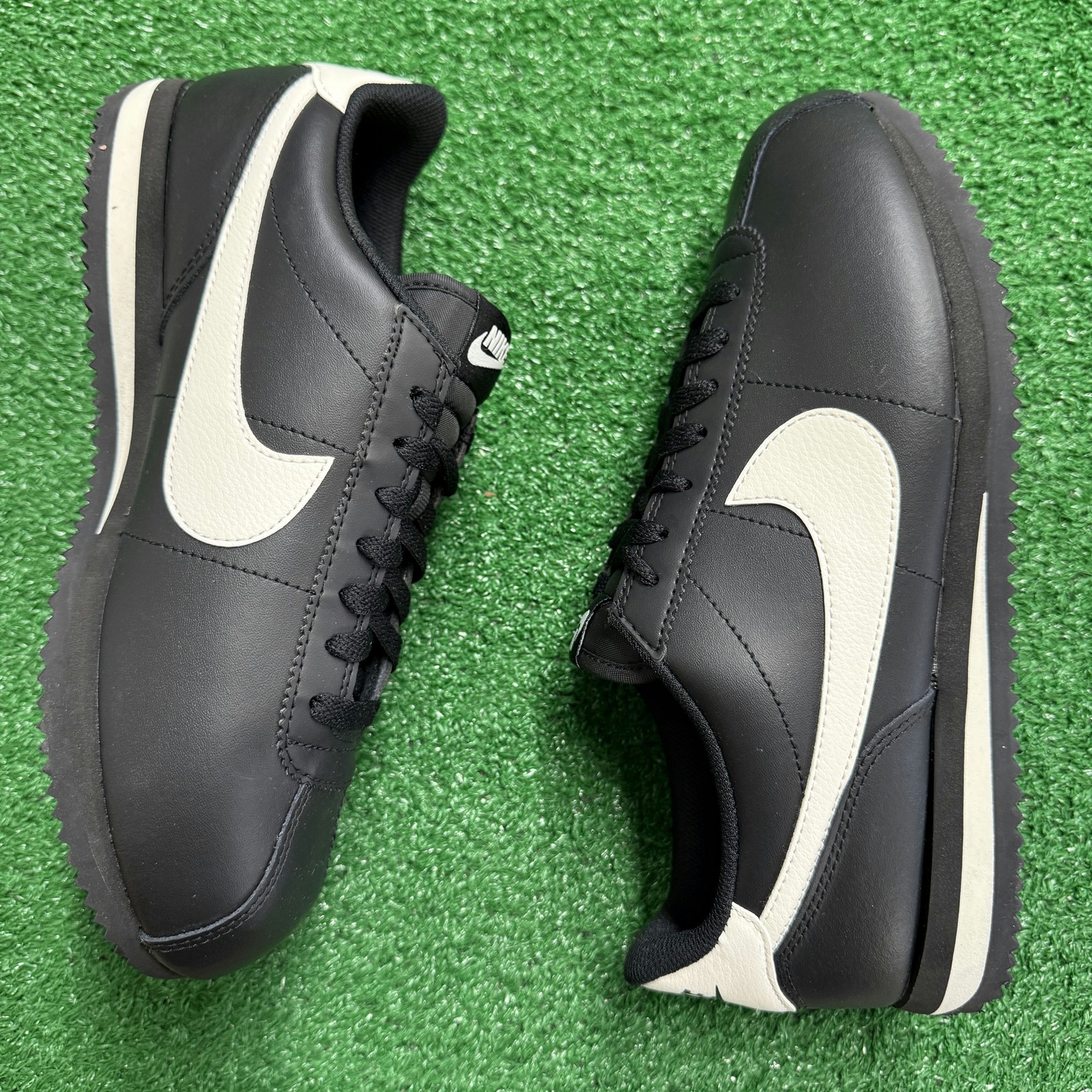 Nike Cortez Leather Black Pale Ivory Womens DN1791-006 NEW Multi Sz