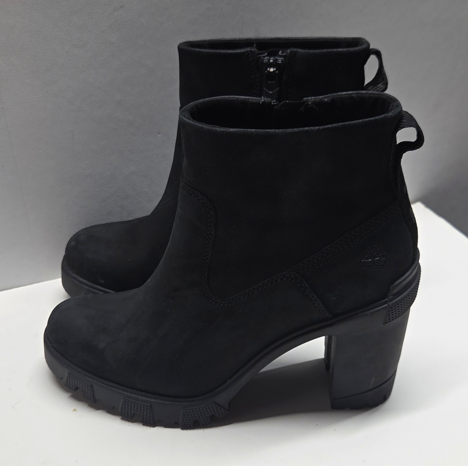Timberland ReBOTL Women’s Black Leather Ankle Bootie Zip Round Toe US 7