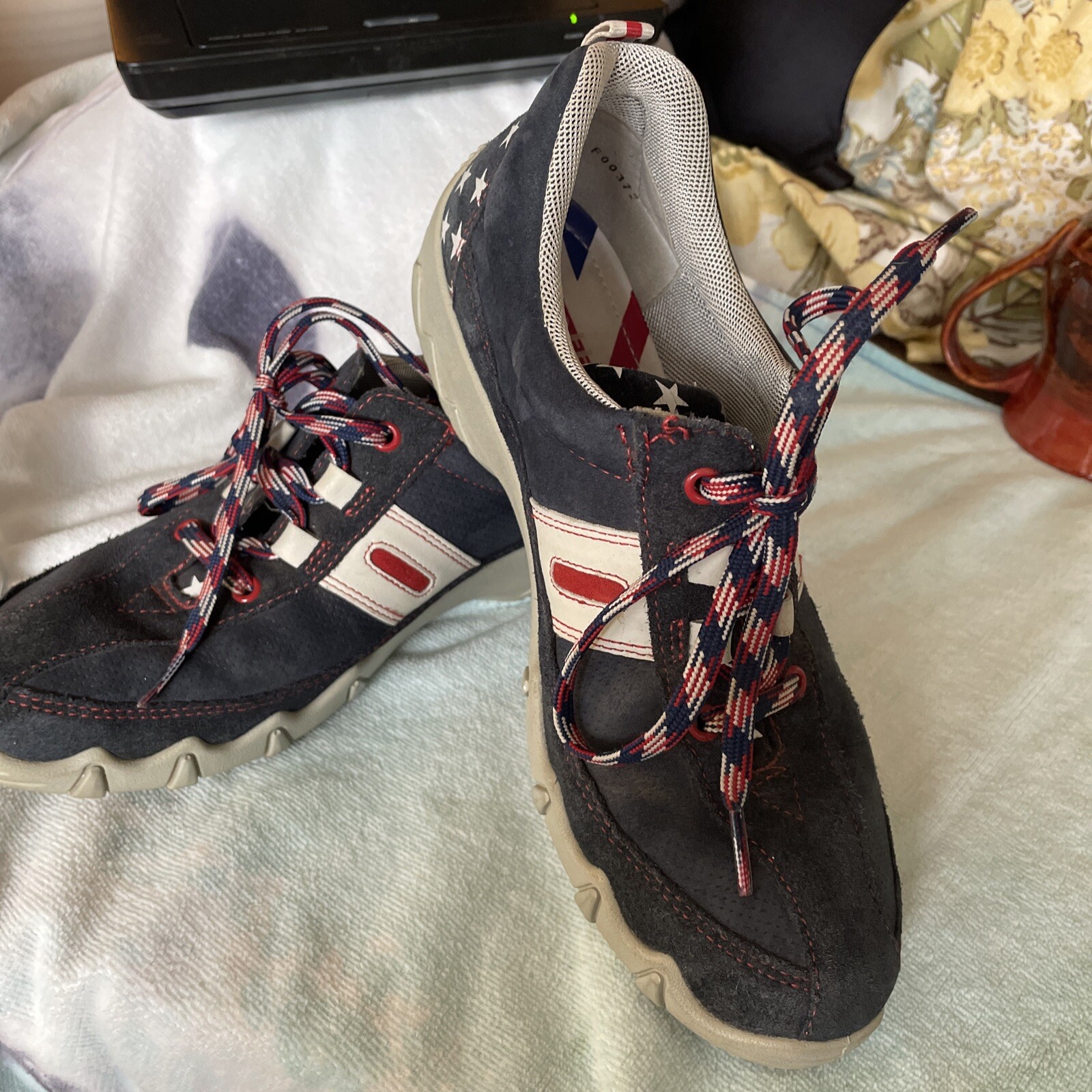 Hotter England Sneaker Royal Wedding Leanne LTD Womens US 7 Patriotic Shoes UK