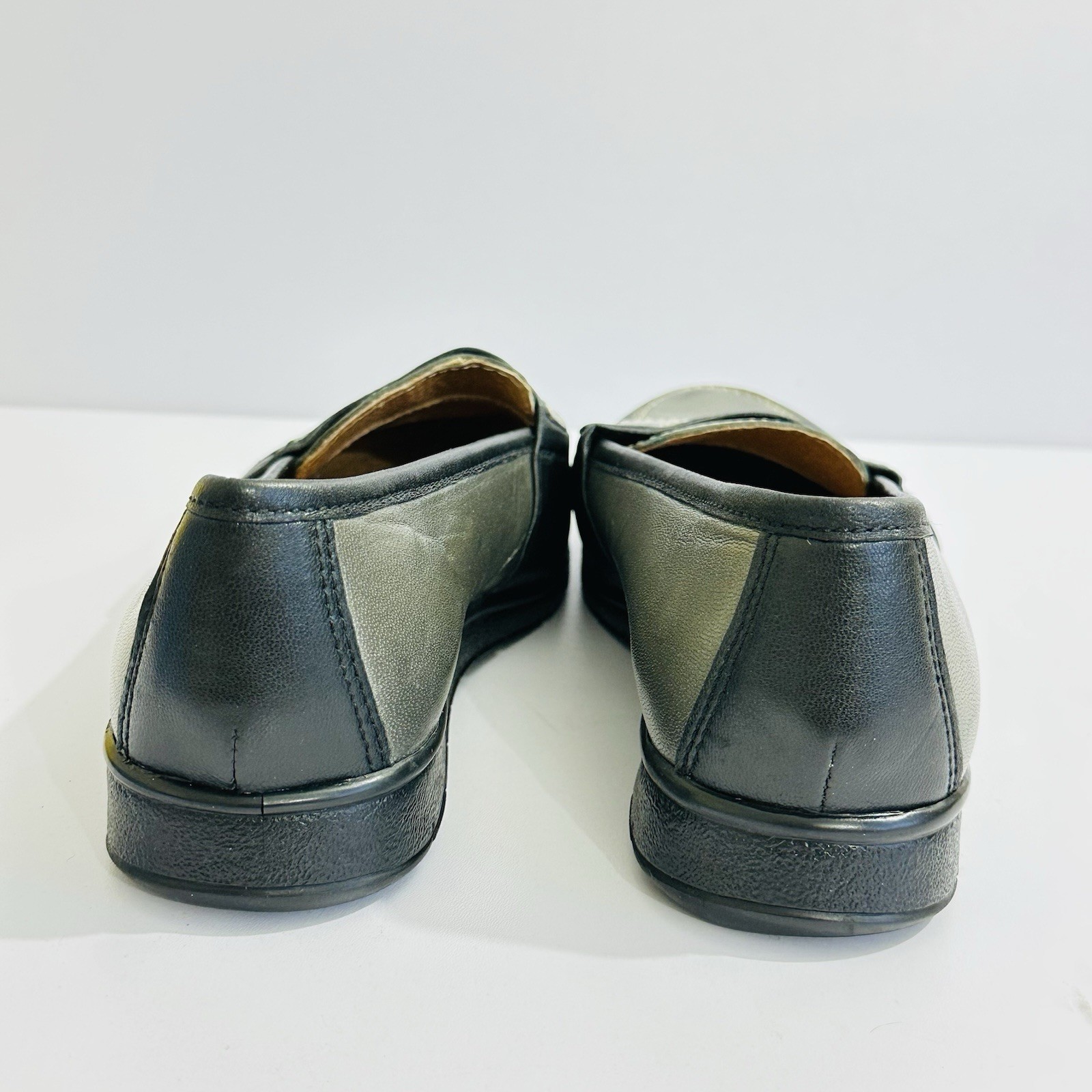 Blue Illusion Women’s Two Tone Leather Comfort Loafers EU37 AU6