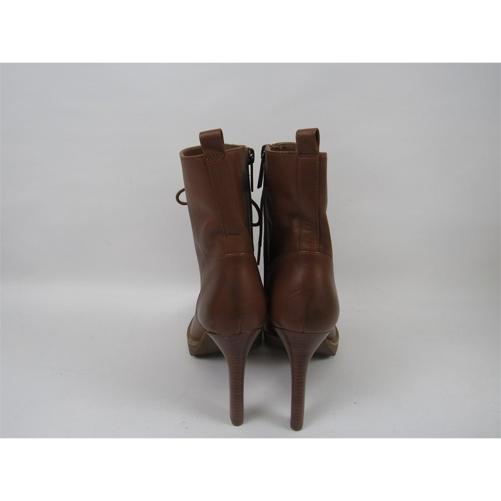Michael Kors Kyle Brown Leather Lace-Up Stiletto Heeled Boots – Size 6.5M