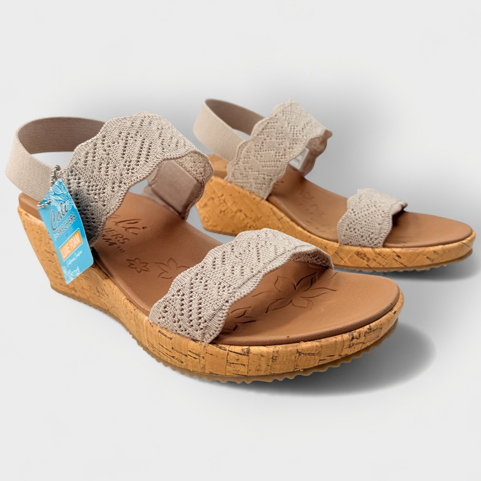 Skechers Beverlee Timeless Touch Wedge Sandal Women 11 Taupe Luxe Foam NWT