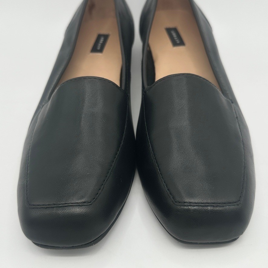 Array Black Leather Loafers Size 10N Narrow Slip On Flats