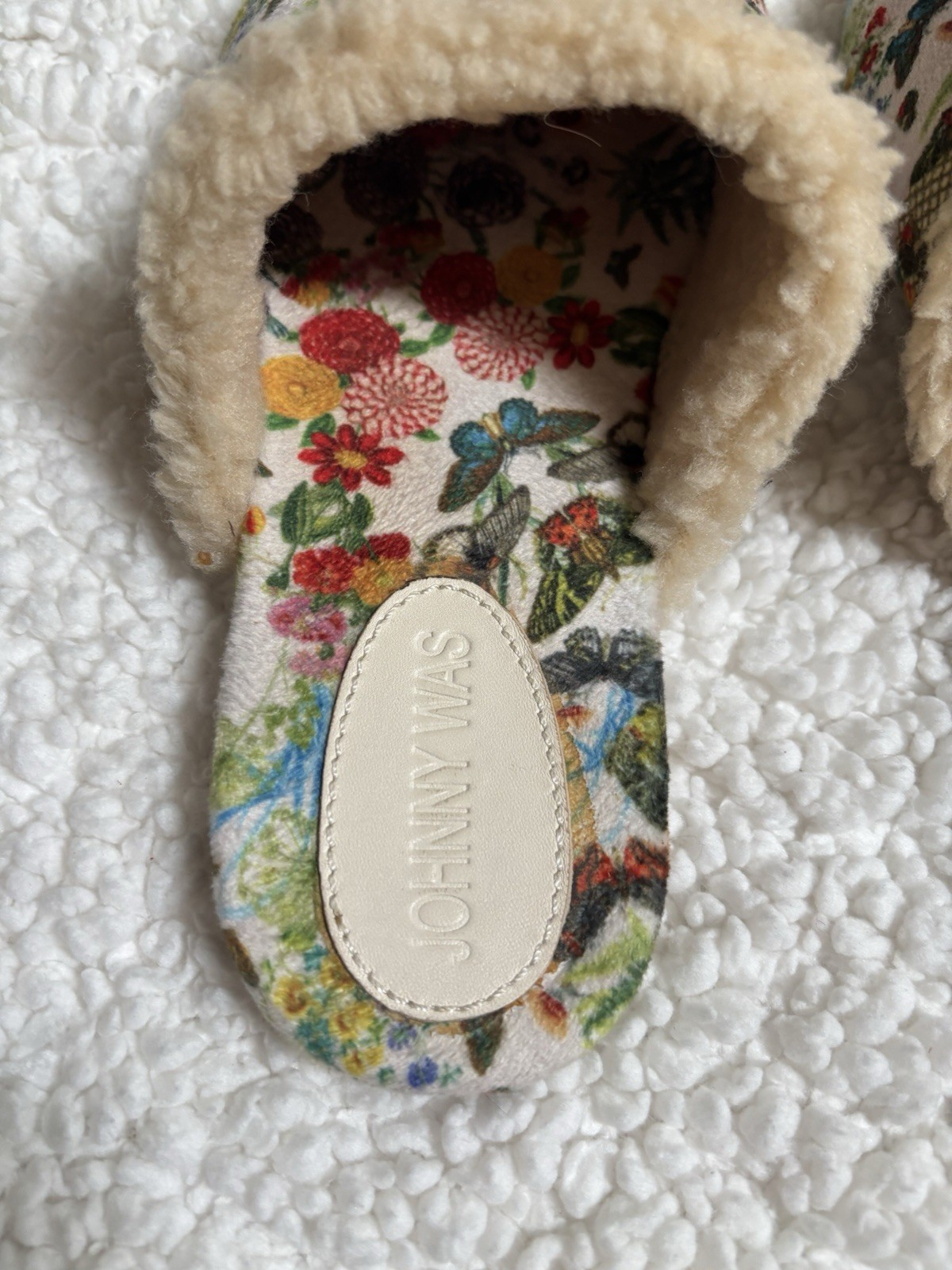 Johnny Was Indi house Slipper Size 7 Butterfly Floral