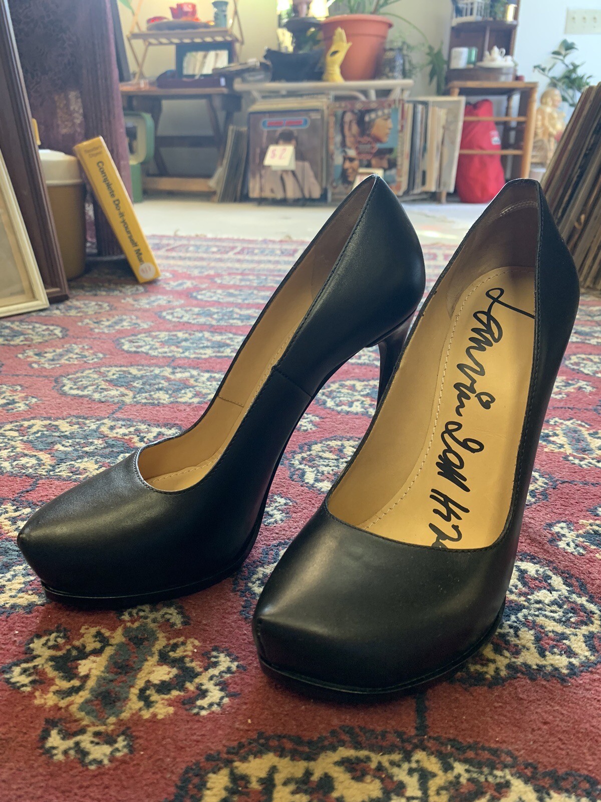Lanvin Black Leather Semi-Pointed Toe Stiletto Heel Pumps Size 39.5/US 8.5