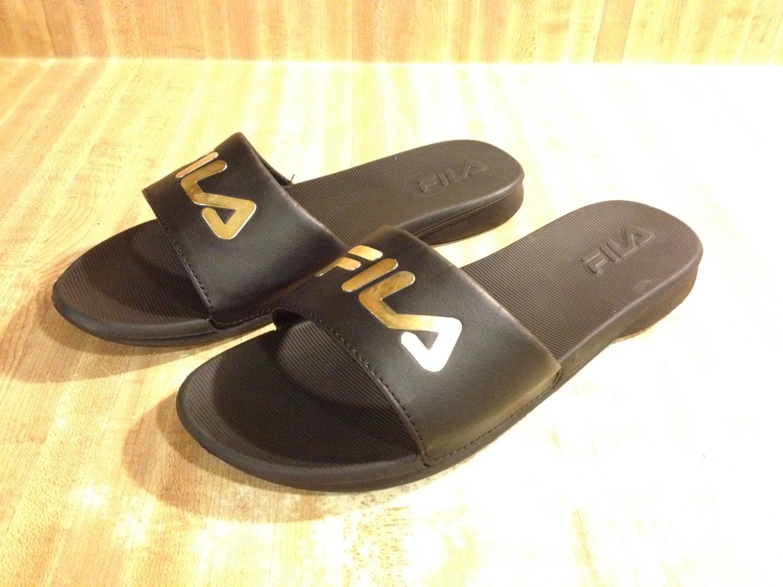 Fila Womens 10M Drifter Sleek ST Black Gold Slide Slip On Shower Sandals