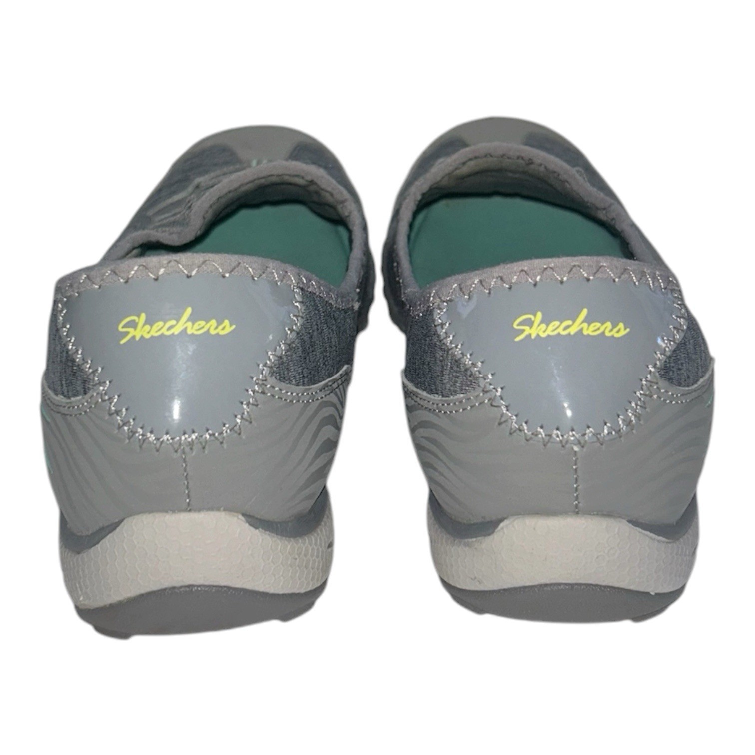 Skechers Relaxed Fit Bungee Slip On Sneakers Grey Mint SN 22468 Womens 8