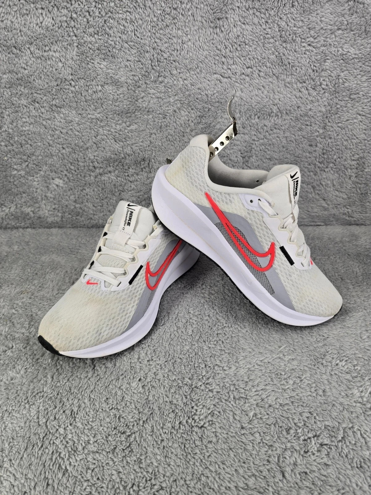 Nike Downshifter 13 White Bright Crimson Running Shoes FD6476-104 Women’s Size 7