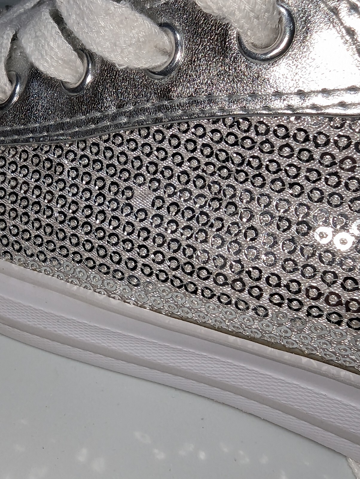 Gotta Flirt Silver Sequined Canvas Sneakers, CA-Disco, Sz 8M