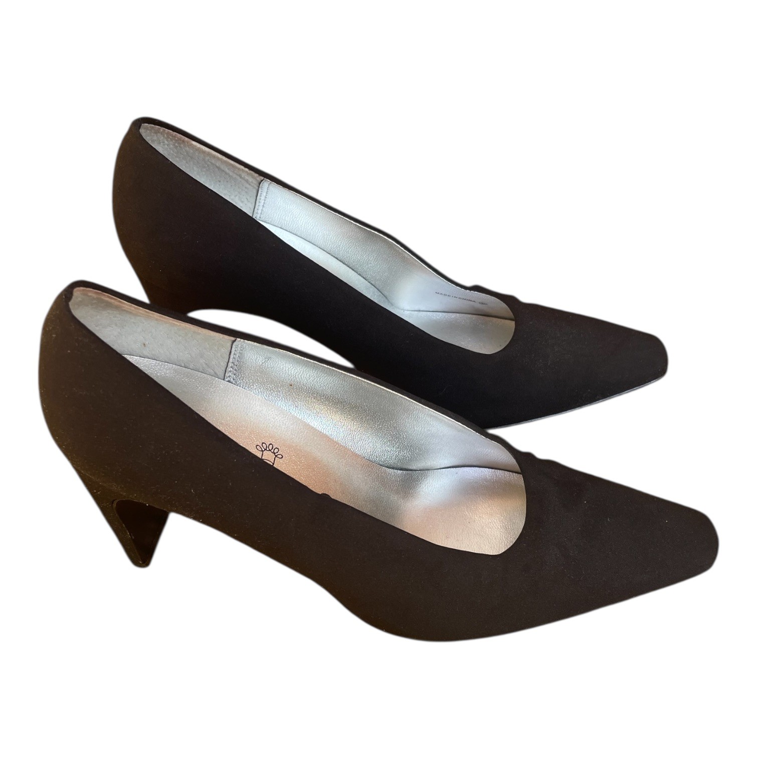 MIA Velvet Heels Size 7 Black Fabric Upper Leather Sole 3.25″ Heels