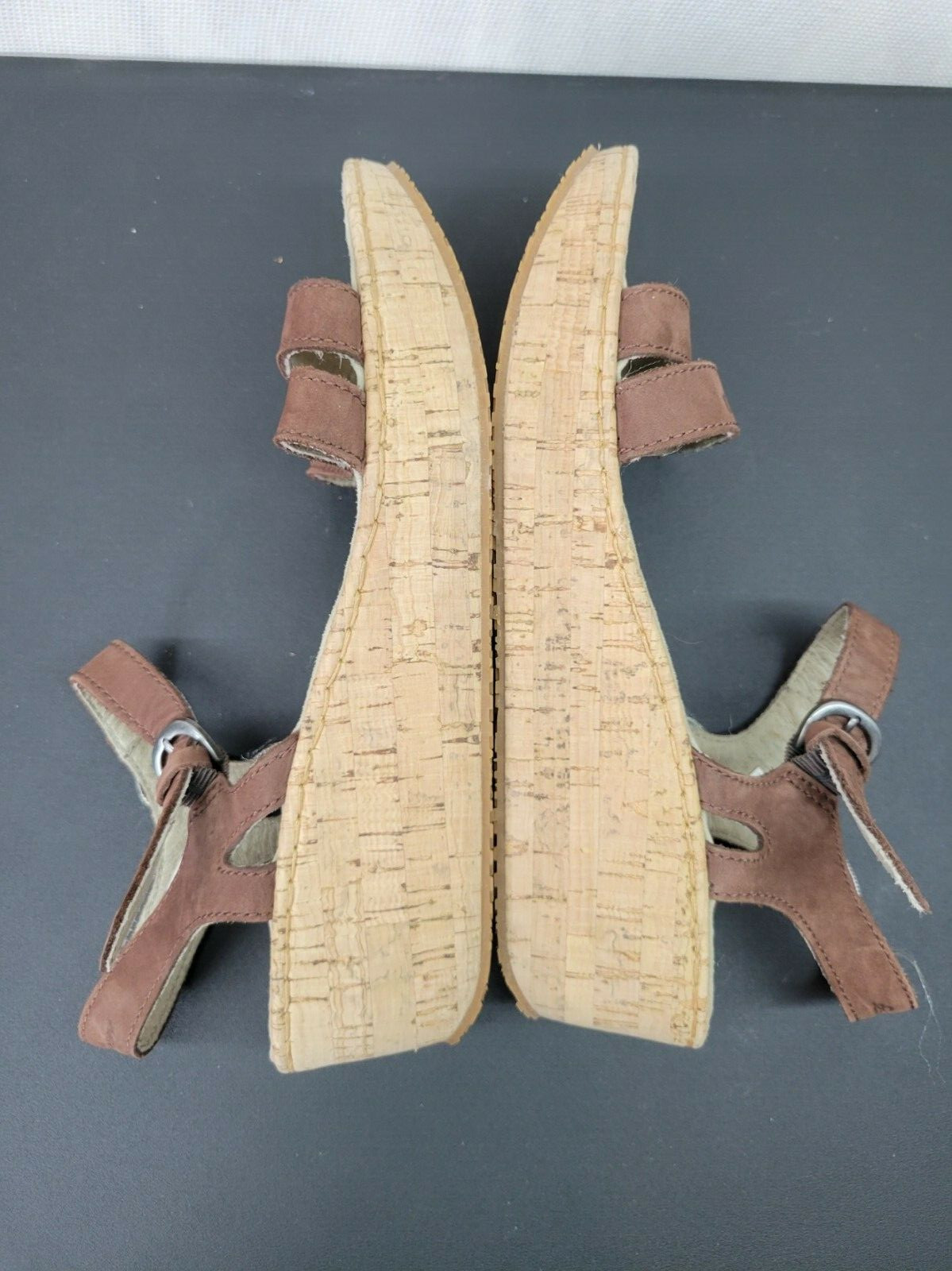 Eddie Bauer Women’s Size 8.5 Leather Cork Wedges Open Toe Sandals Ankle Buckle