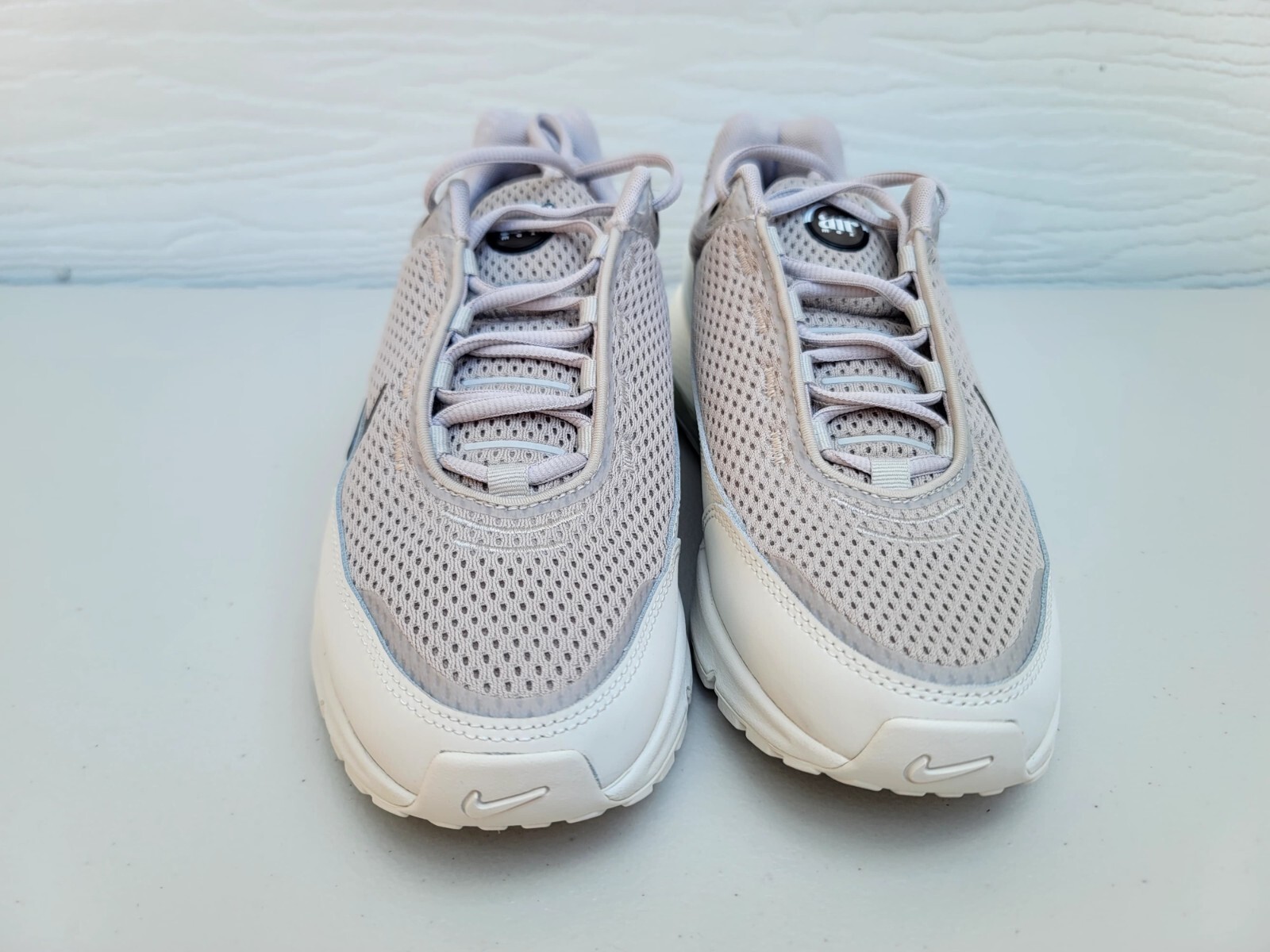Size 10 WOMEN’S Nike AIR MAX PULSE FD6409 005