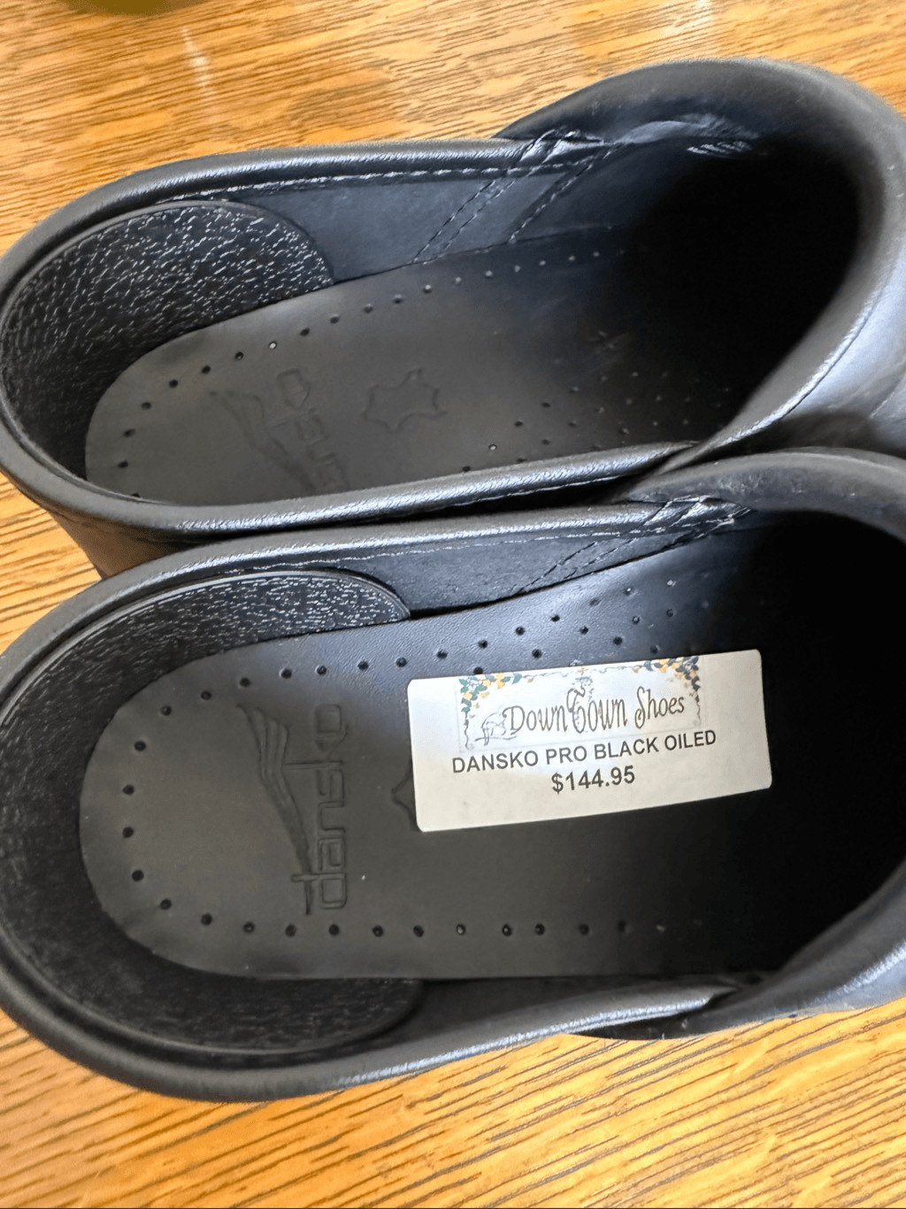 NEW Dansko Professional Clog in Oiled Black Leather NIB Boho, Country Chic