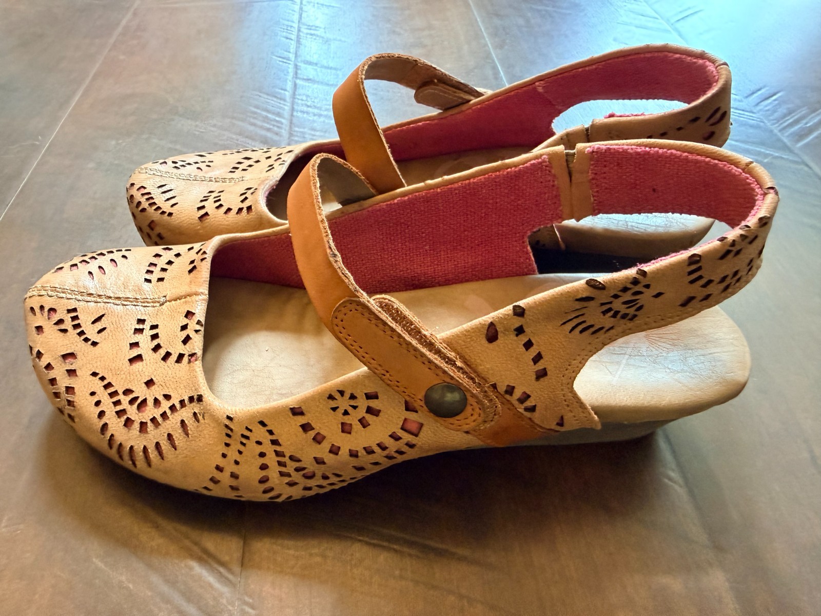 OTBT Springfield Mary Jane Brown Women’s 8.5 M Clog Shoes Comfort