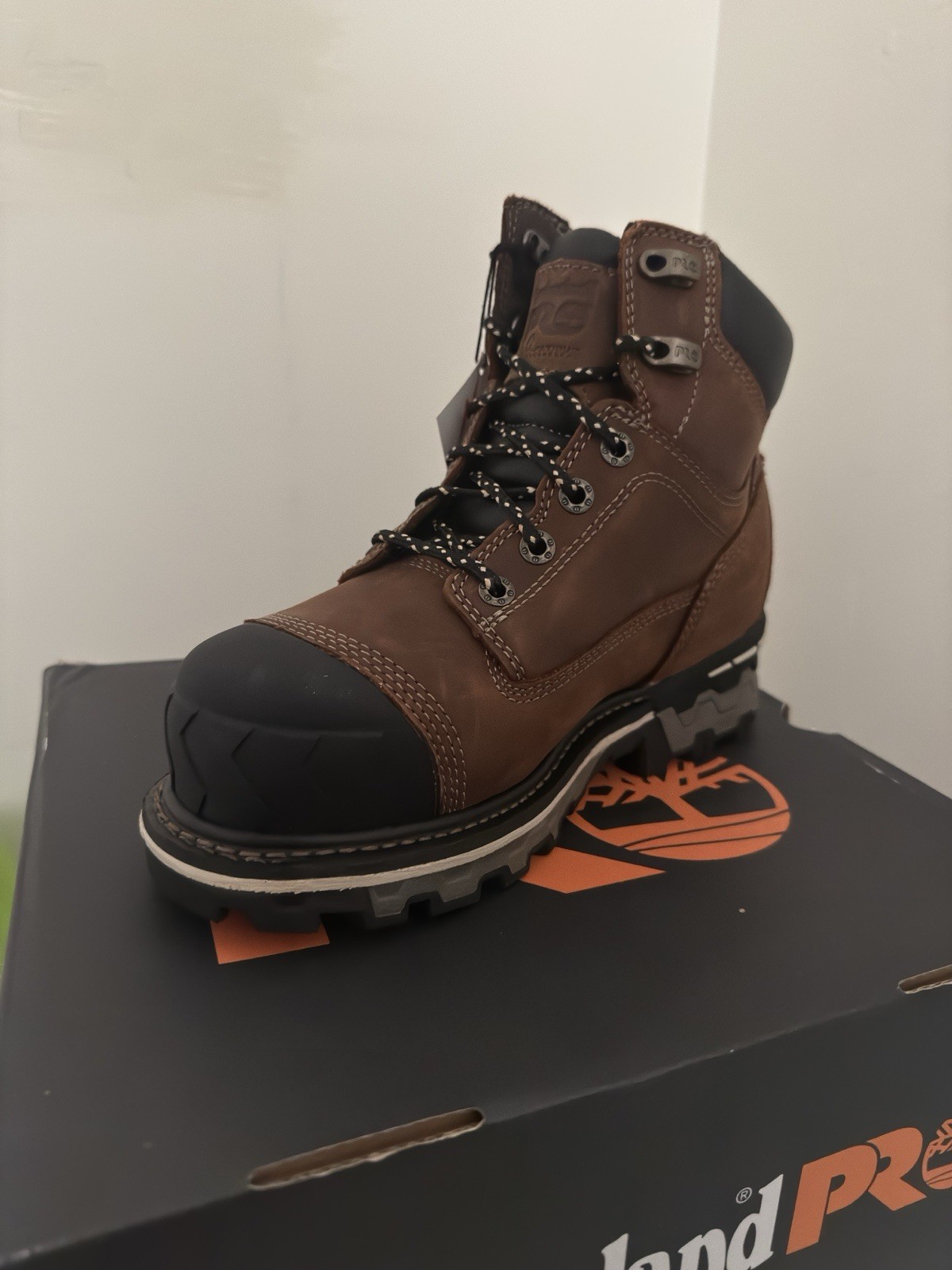 Timberland Pro Womens Size 6 Boondock 6″ Composite Toe Waterproof Work Boots