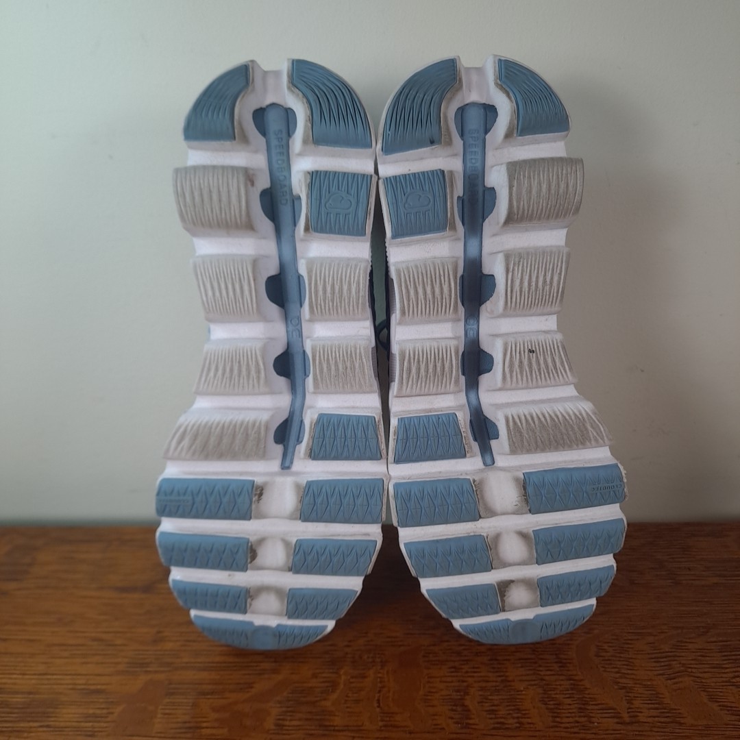 On Cloud Women’s Cloudswift Shoes Size 9.5 Blue Lake Sky Running Walking
