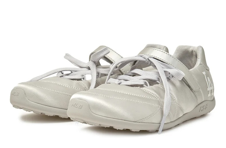 MLB Korea Slick Mary Jane Satin LA Dodgers Women Lifestyle Casual Fashion Shoes