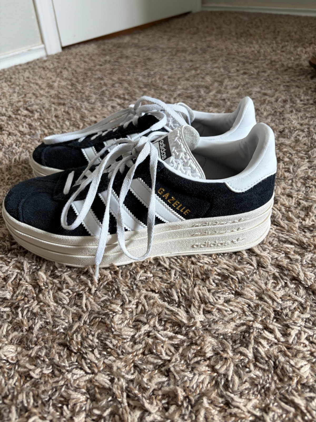 Adidas gazelle bold women size 7.5