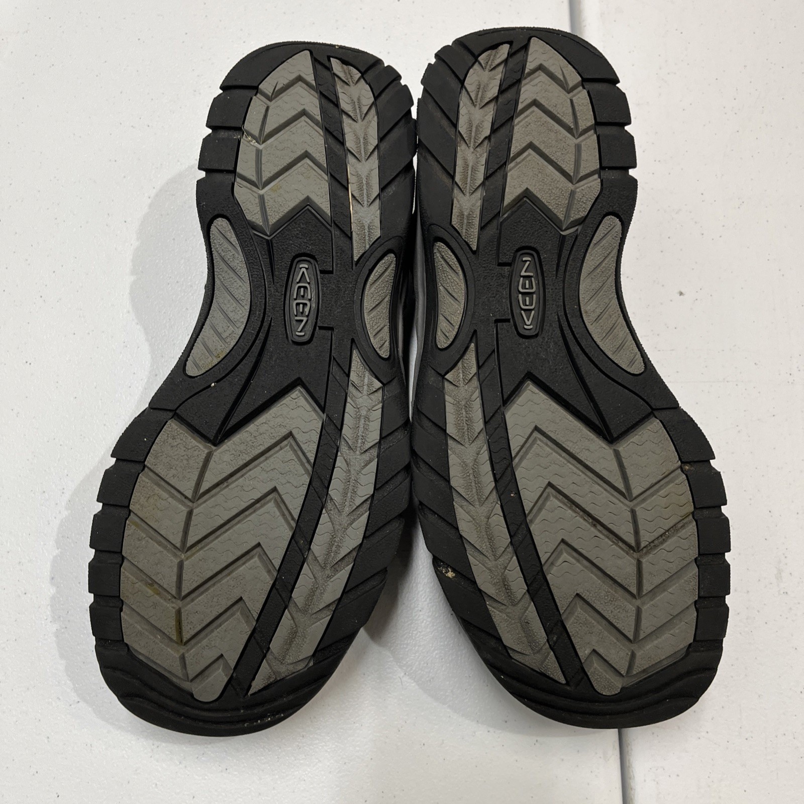 Keen Rapid H2 Water Sandal Black Steel Gray Size 12 Hiking Outdoor Grip Comfort