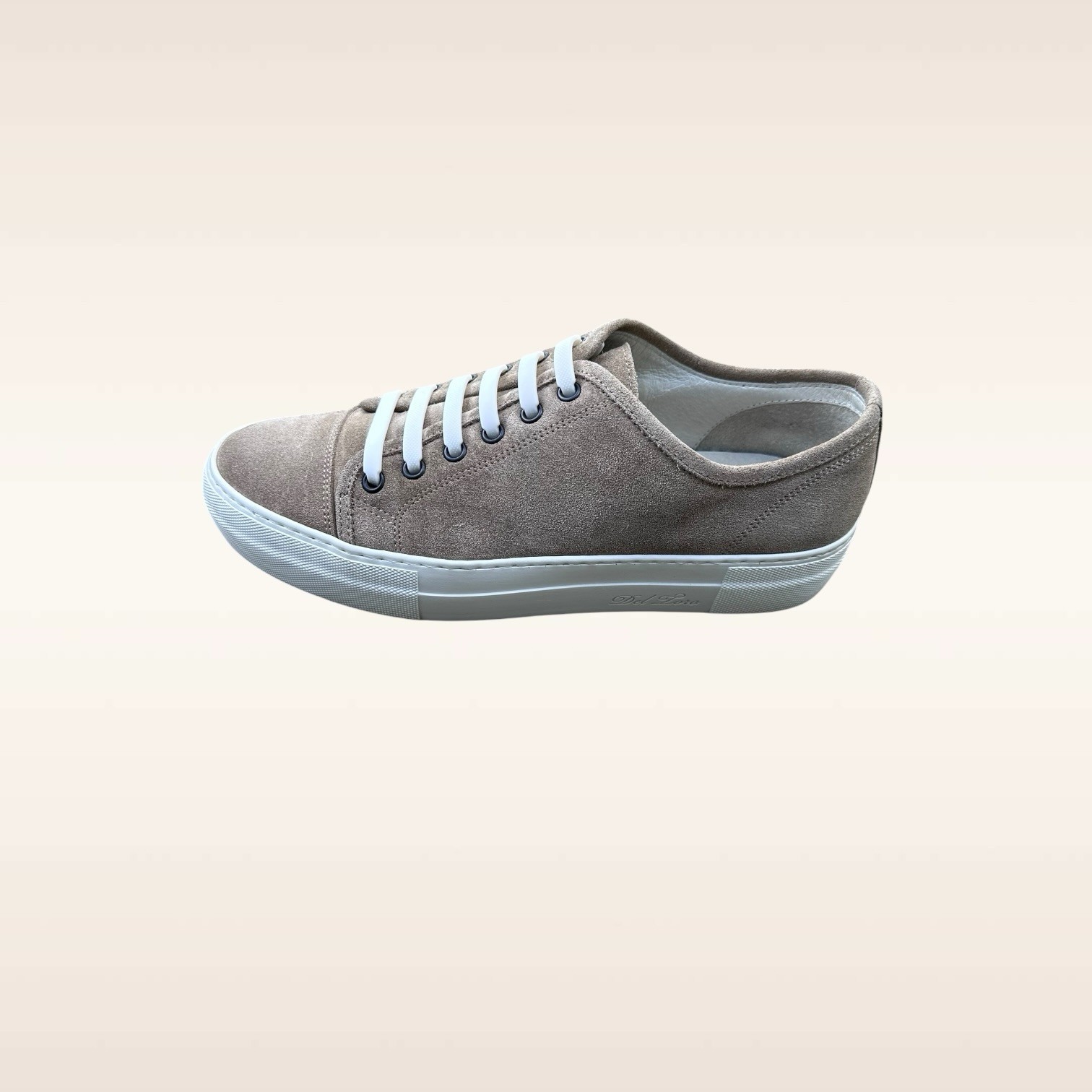 Del Toro Tan Suede Low Top Sneaker Women’s Size 9 Made in Italy Designer Shoes