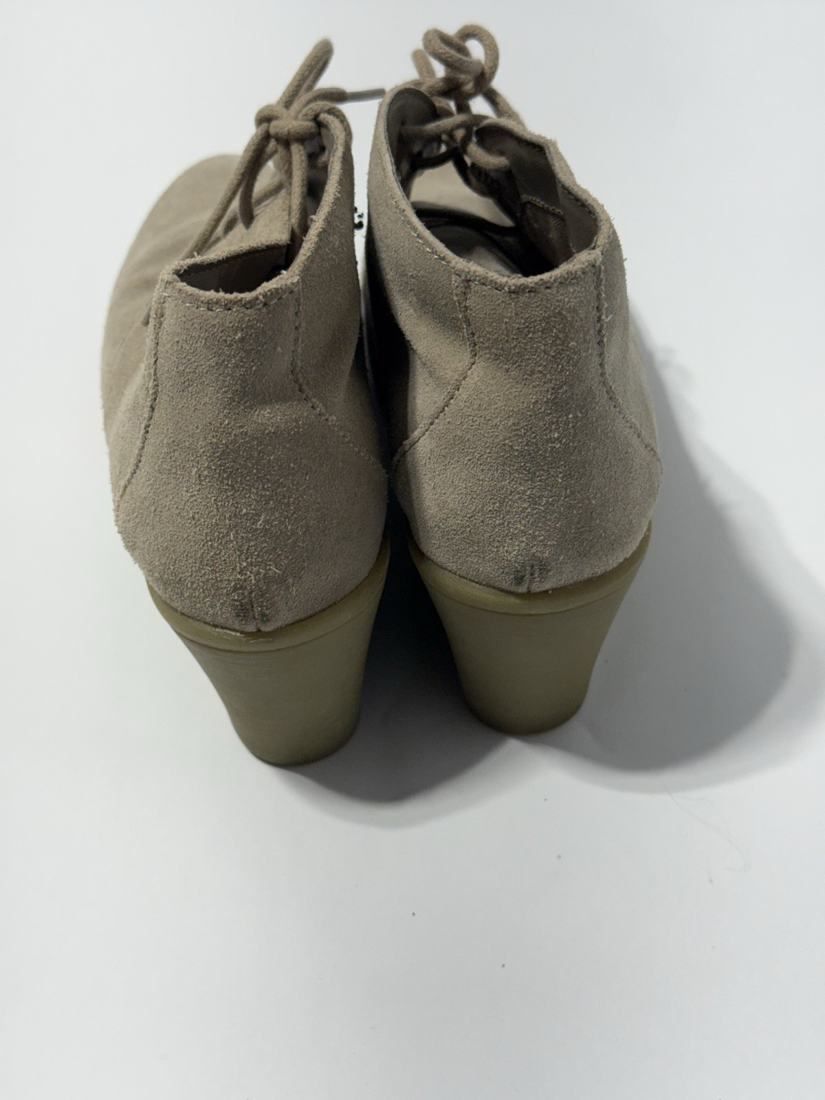 G.H. Bass & Co. BASS-CAMILLA Beige Leather Lace-Up Wedge Ankle Bootie 6.5M