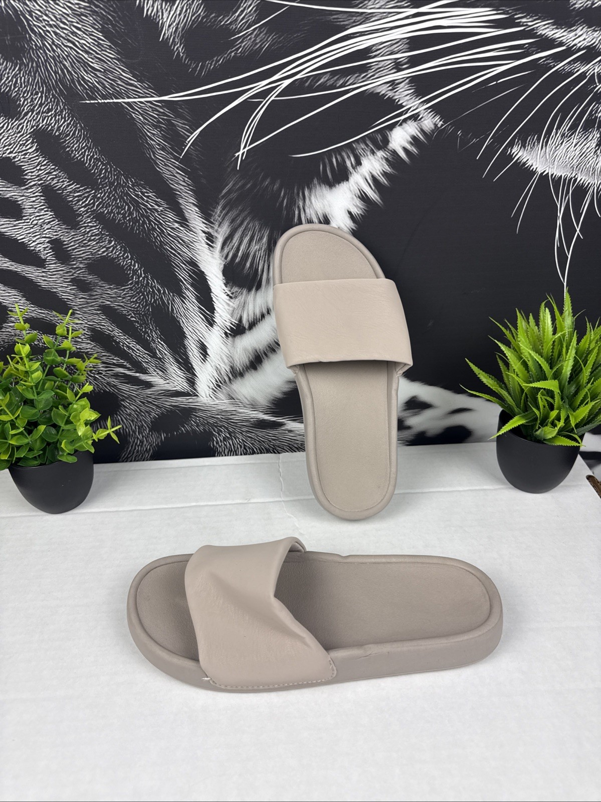 Cool sandals size 6 new Beige