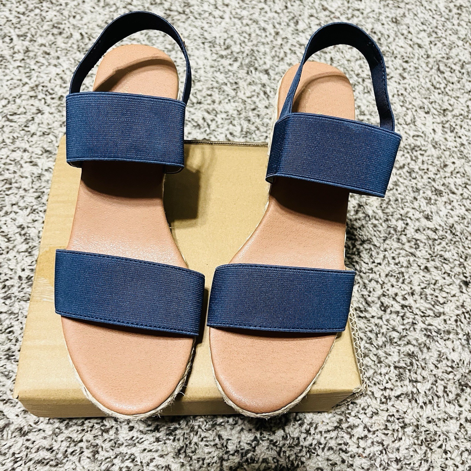 Tommy Bahama Blue/Tan Solid Wedge Sandals Strappy Slip On Women’s US 8