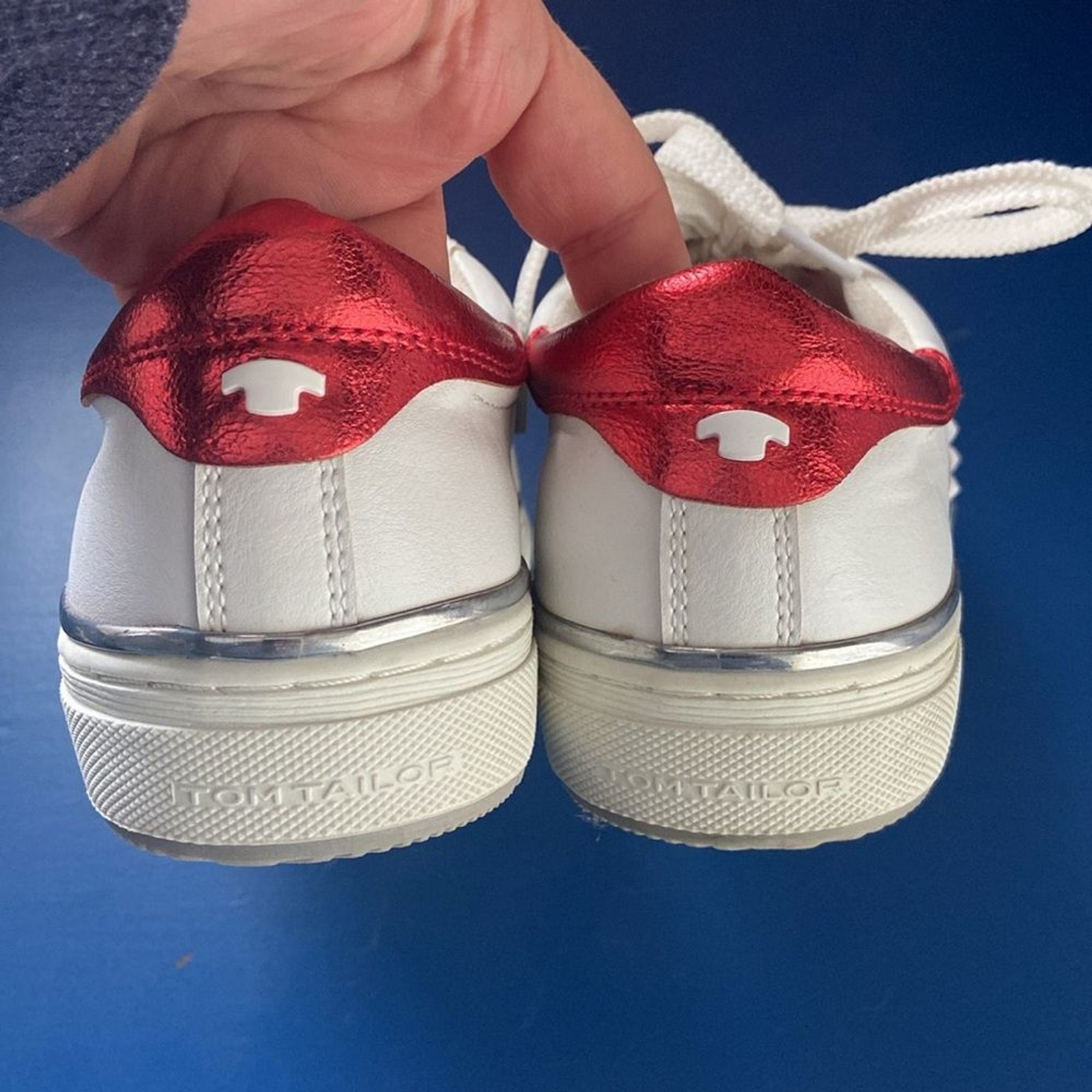 TOM TAILOR white leather tennis shoes studs metallic pink red 39 NEW