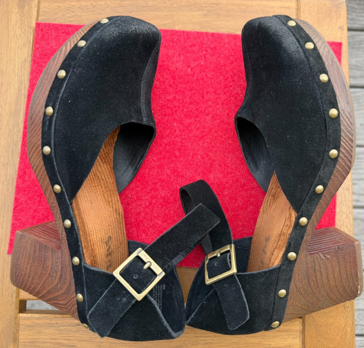Korks Evah Clog Women’s Black Leather Platform Studded Comfortable Mary Janes 9M