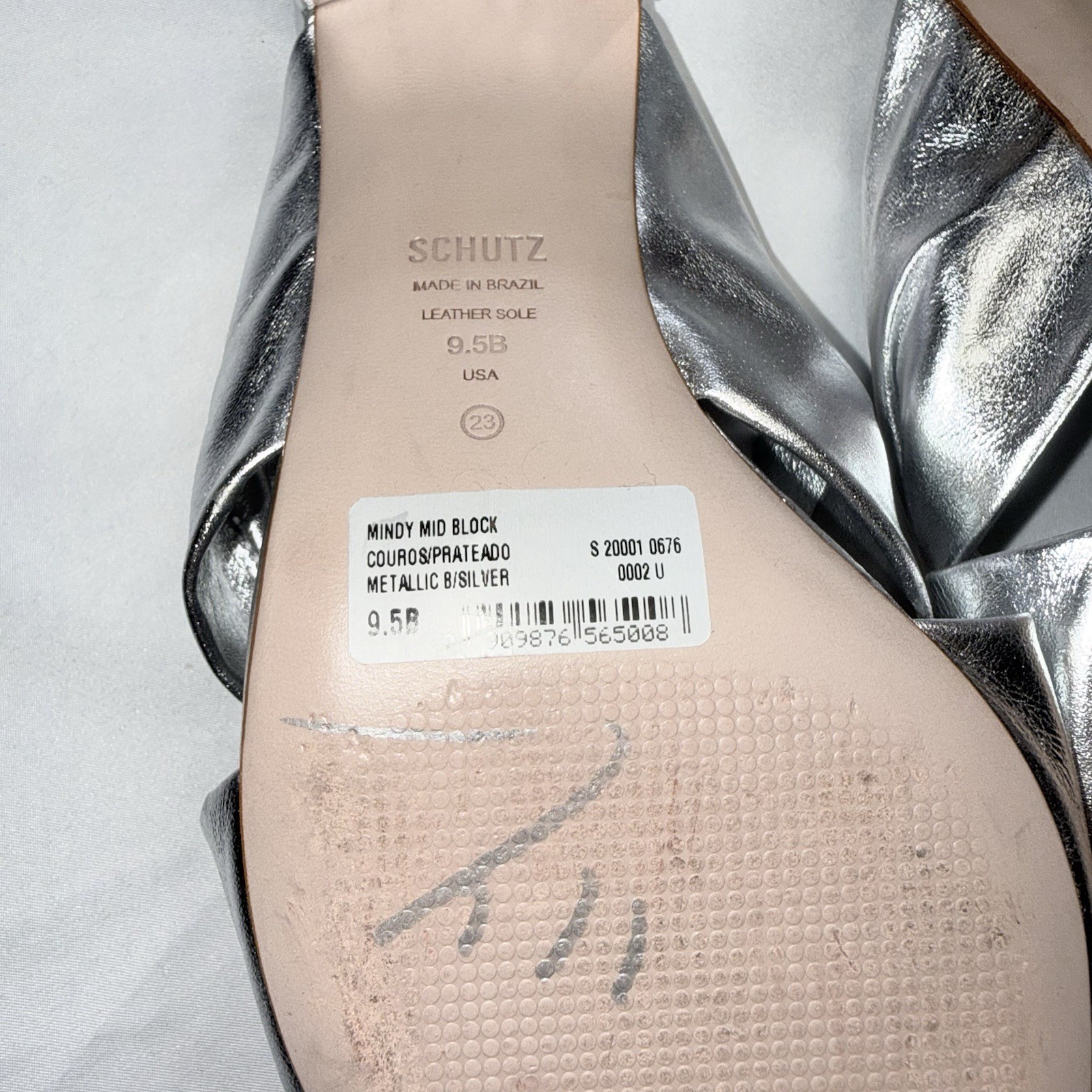 Schultz Women’s Silver Mule Size 9.5