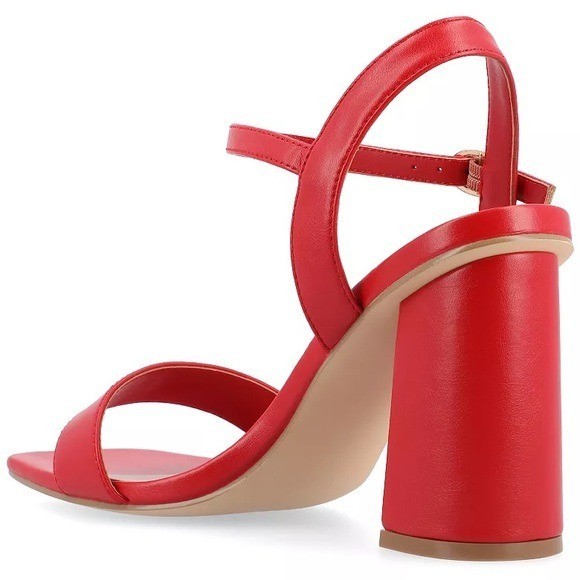 NIB Journee Tivona Dress Heels Red Size 9