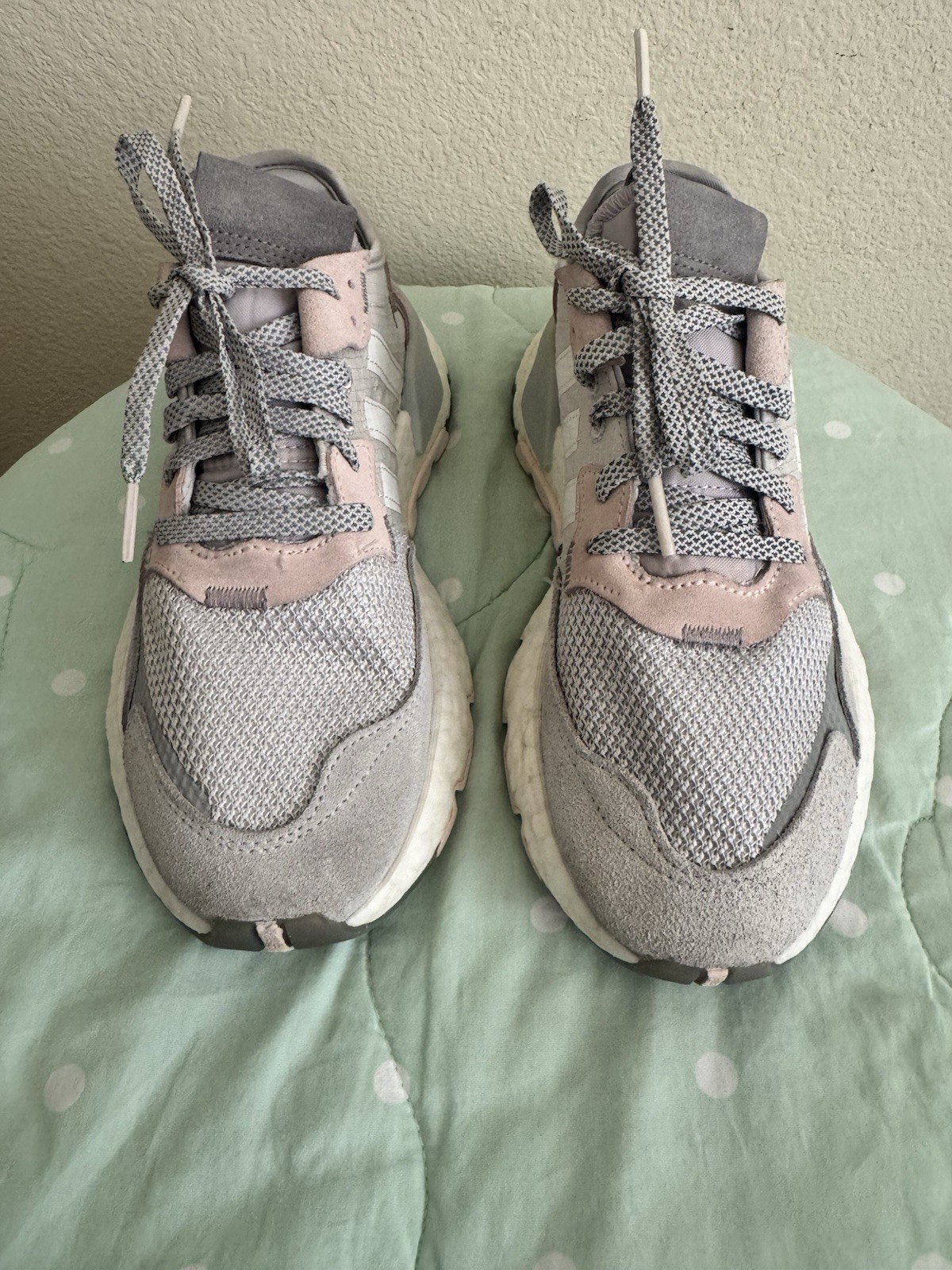 Adidas Nite Jogger Boost Grey One/Cloud White/Pink Tint Mesh Sneakers size 6