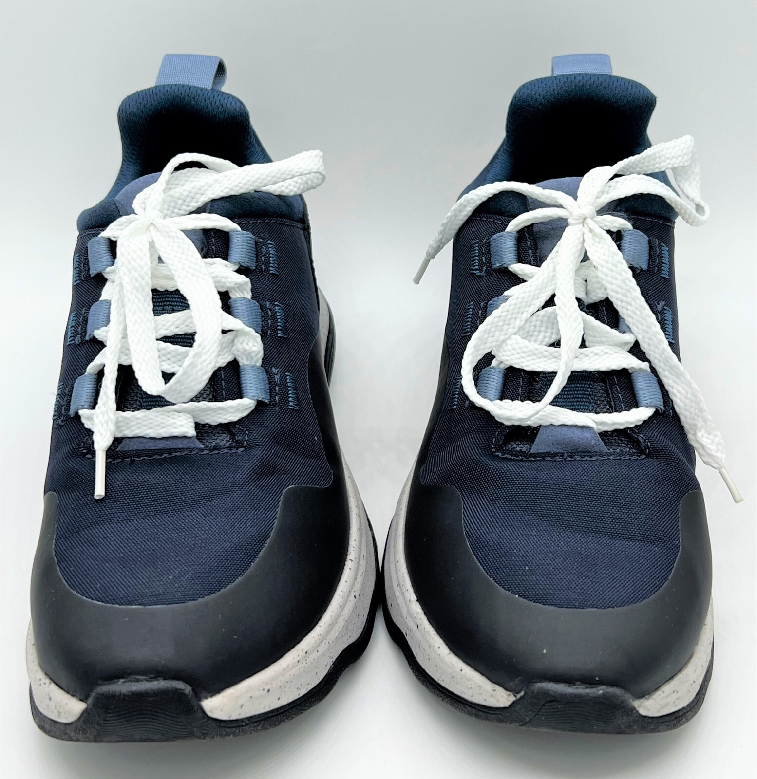 Clarks Women’s Navy Blue Jaunt Lace Oxford Water Resistant Size 5.5 m