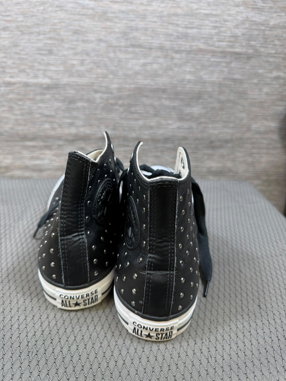 Converse Chuck Taylor All Star 2 Shoes Womens 9 Black Leather Studded 561682C