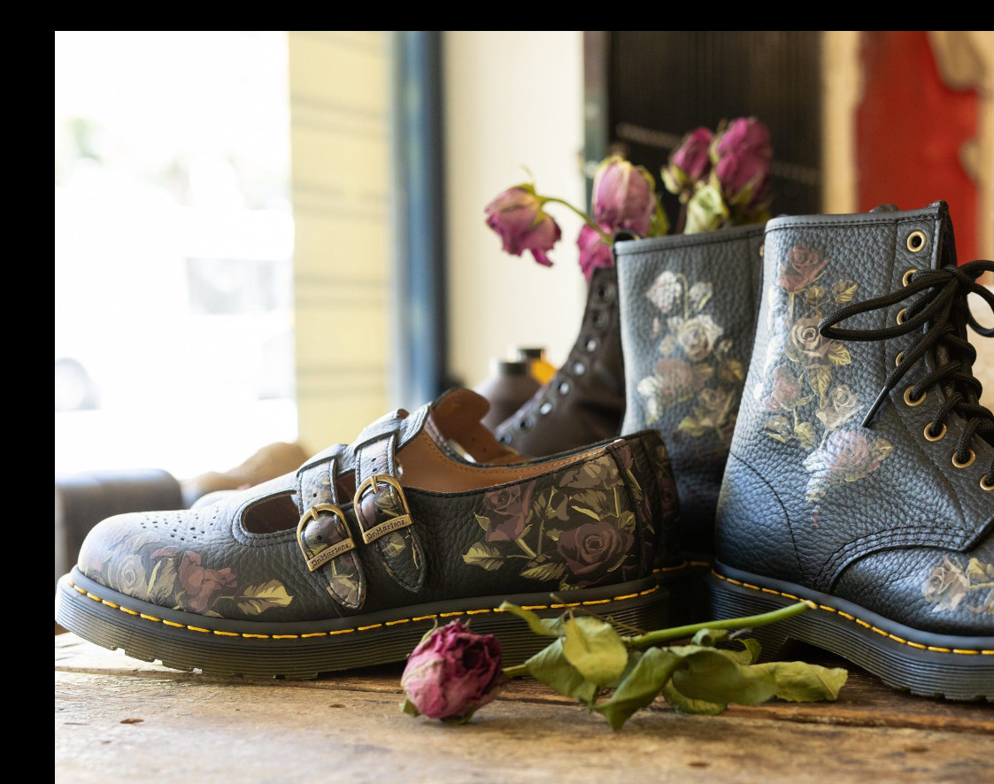 DR. MARTENS 8065 DECAYED ROSES NAPPA MARY JANE SHOES MSRP$190 CUTE & CHIC