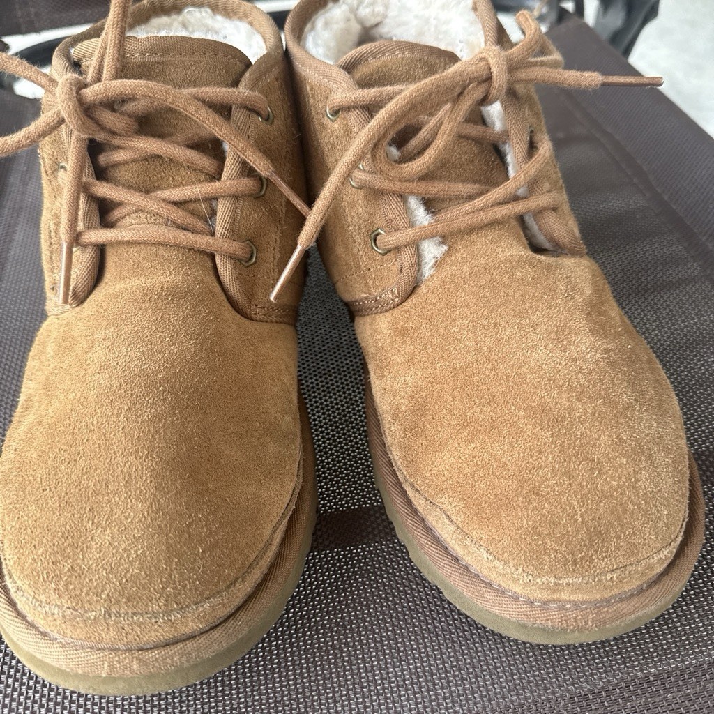 UGG Brown Suede Chukka Ankle Boots Lace-Up Lined Fur Trim Round Toe US 7