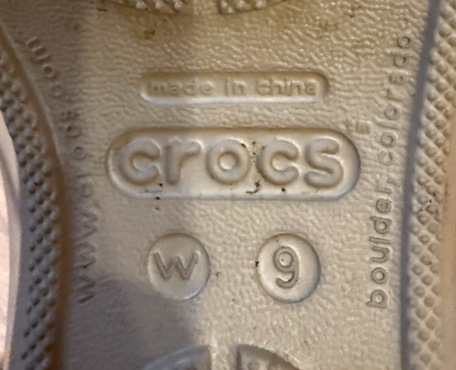 Crocs Leopard Wedge Sandals – sz 9