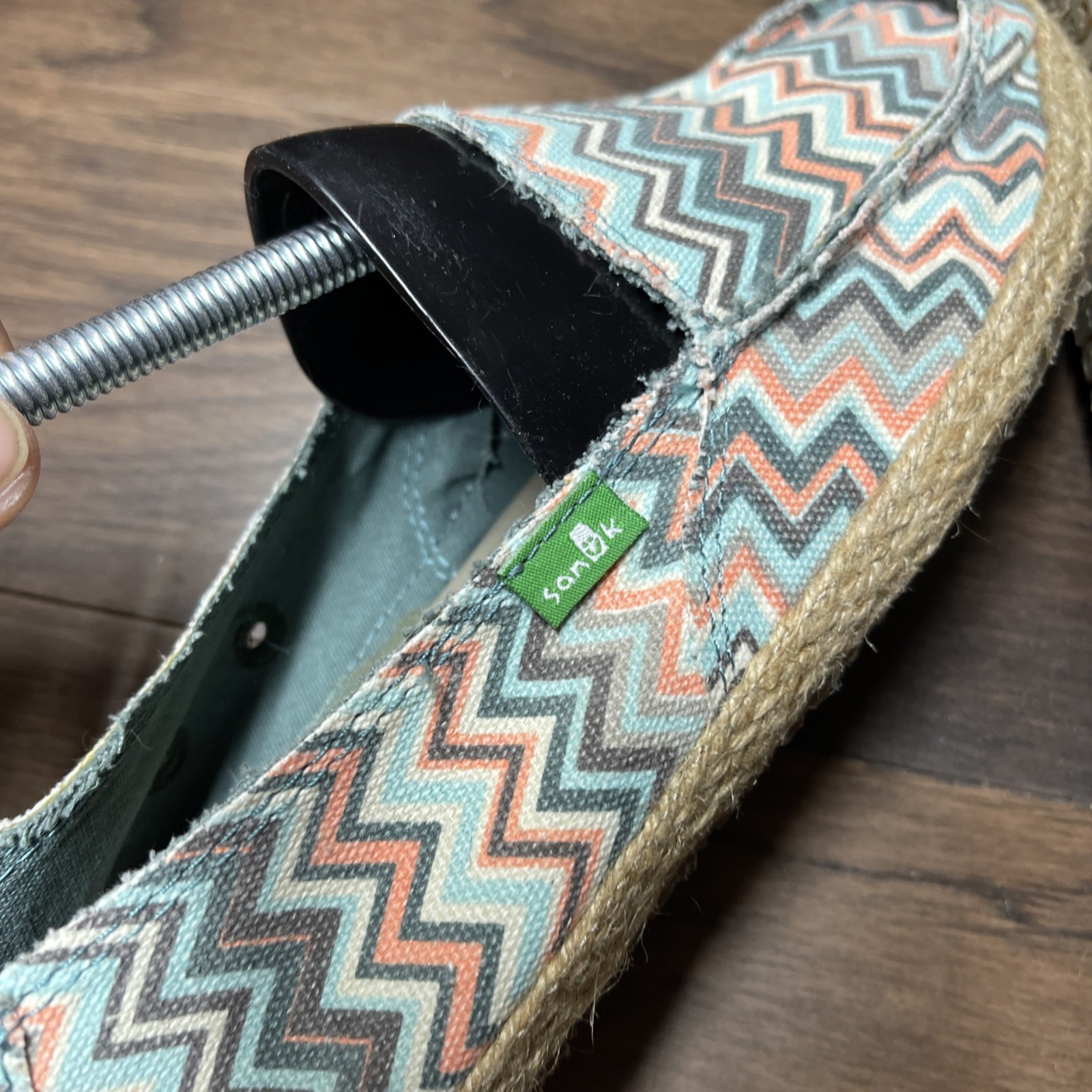 SANUK Women’s Funky Fiona Chevron Flats Sz 10 Loafers Shoes Teal Blue Multicolor