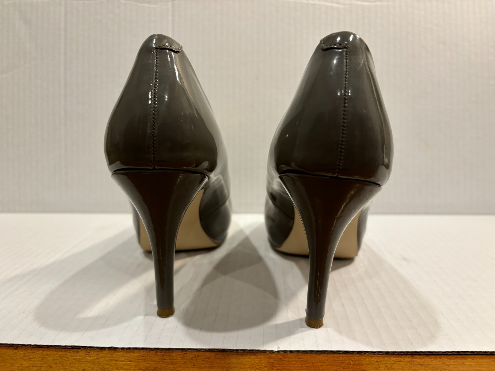 Madden Girl Women Dark Gray High Heel Pumps size 6