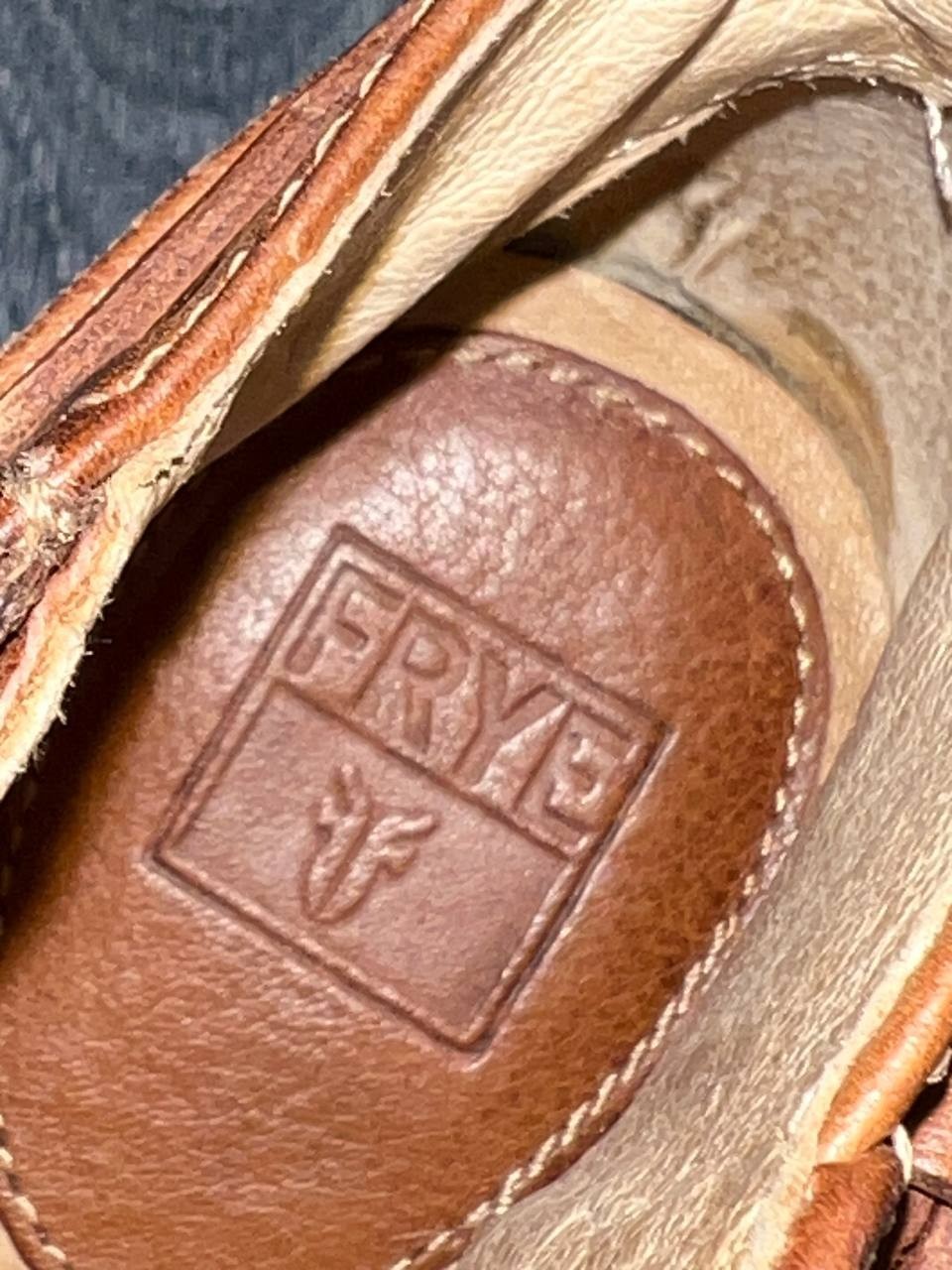 Frye Women’s Carmel Full Grain Leather Zip Short Boots Y2K cognac Size 7 S000142