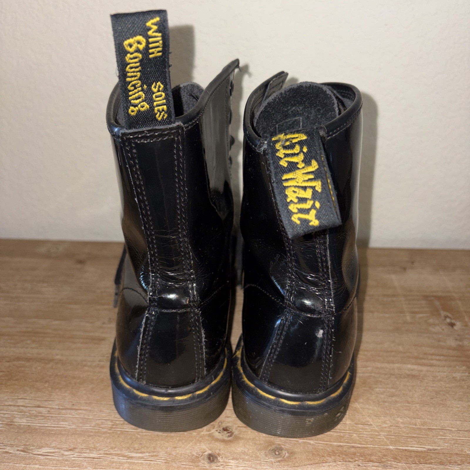 Dr. Martens Shiny Black Patent Leather Combat Boot 1460 Women’s Size 8