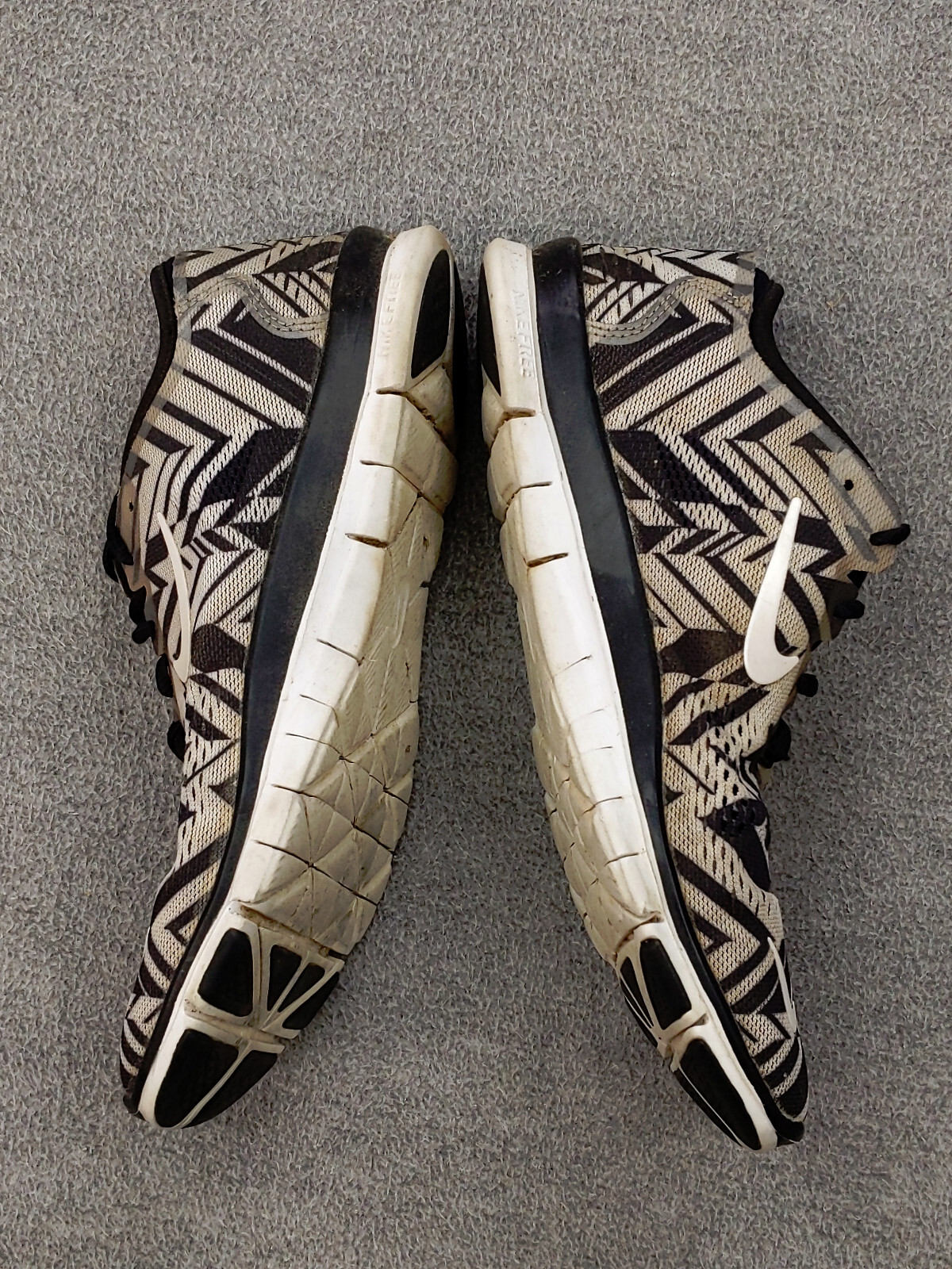 Nike Free TR Fit 4 Womens 8 39 Black Gray Zebra Running Shoe Jogging Flexible