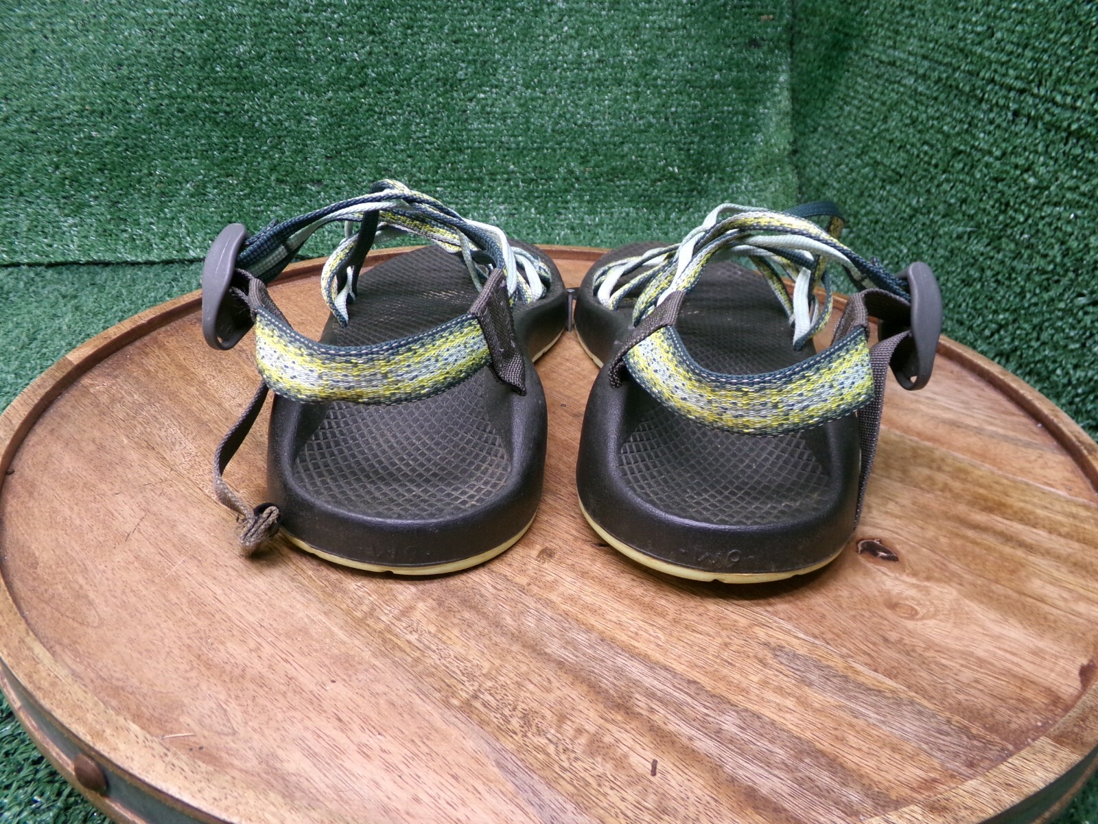 Chaco Womens ZX/2 Classic Sports Hiking Sandal Green Toe-Loop Size 9 J105490