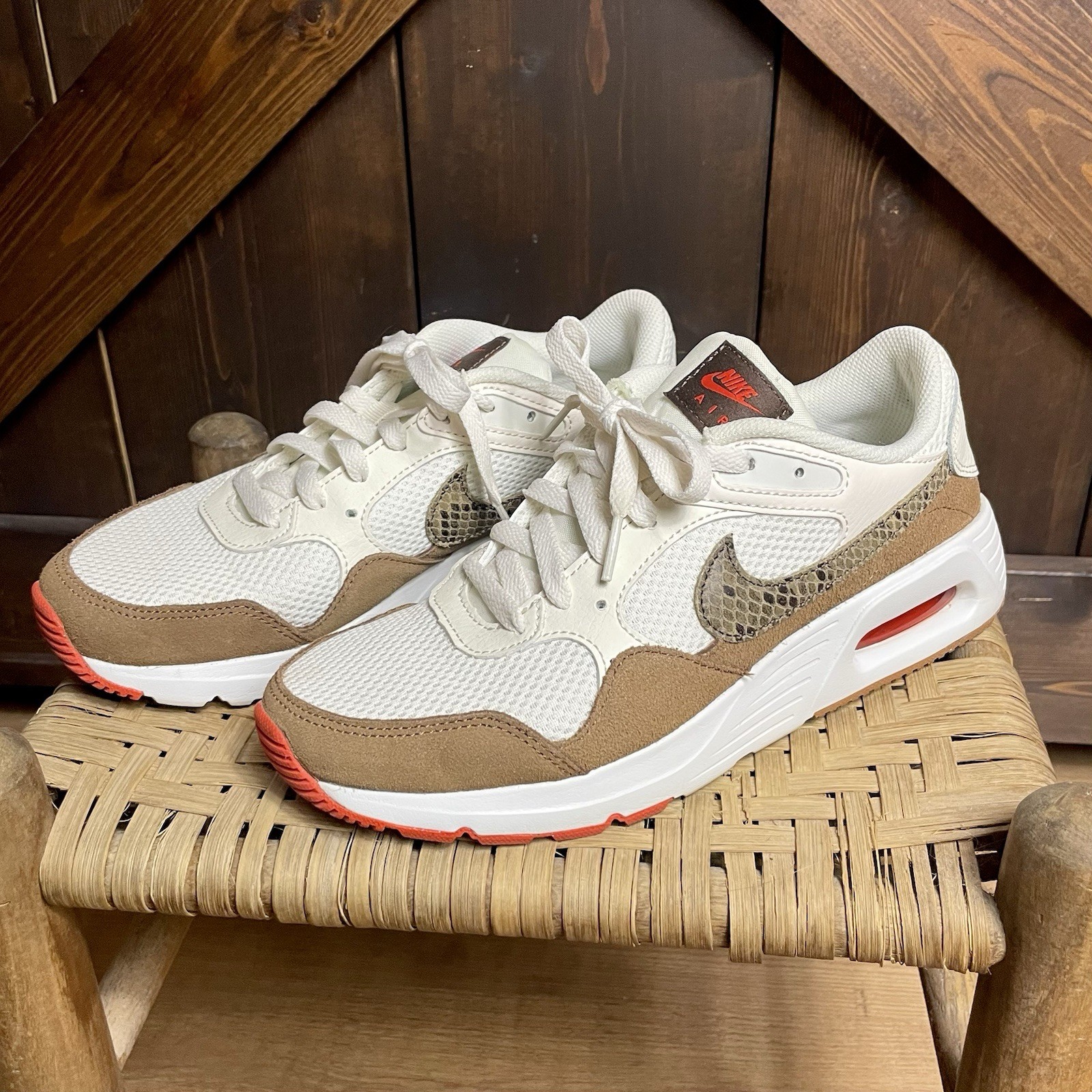 Nike Women’s Air Max SC SE Pale Ivory Summit White Snakeskin Sneakers Size 8