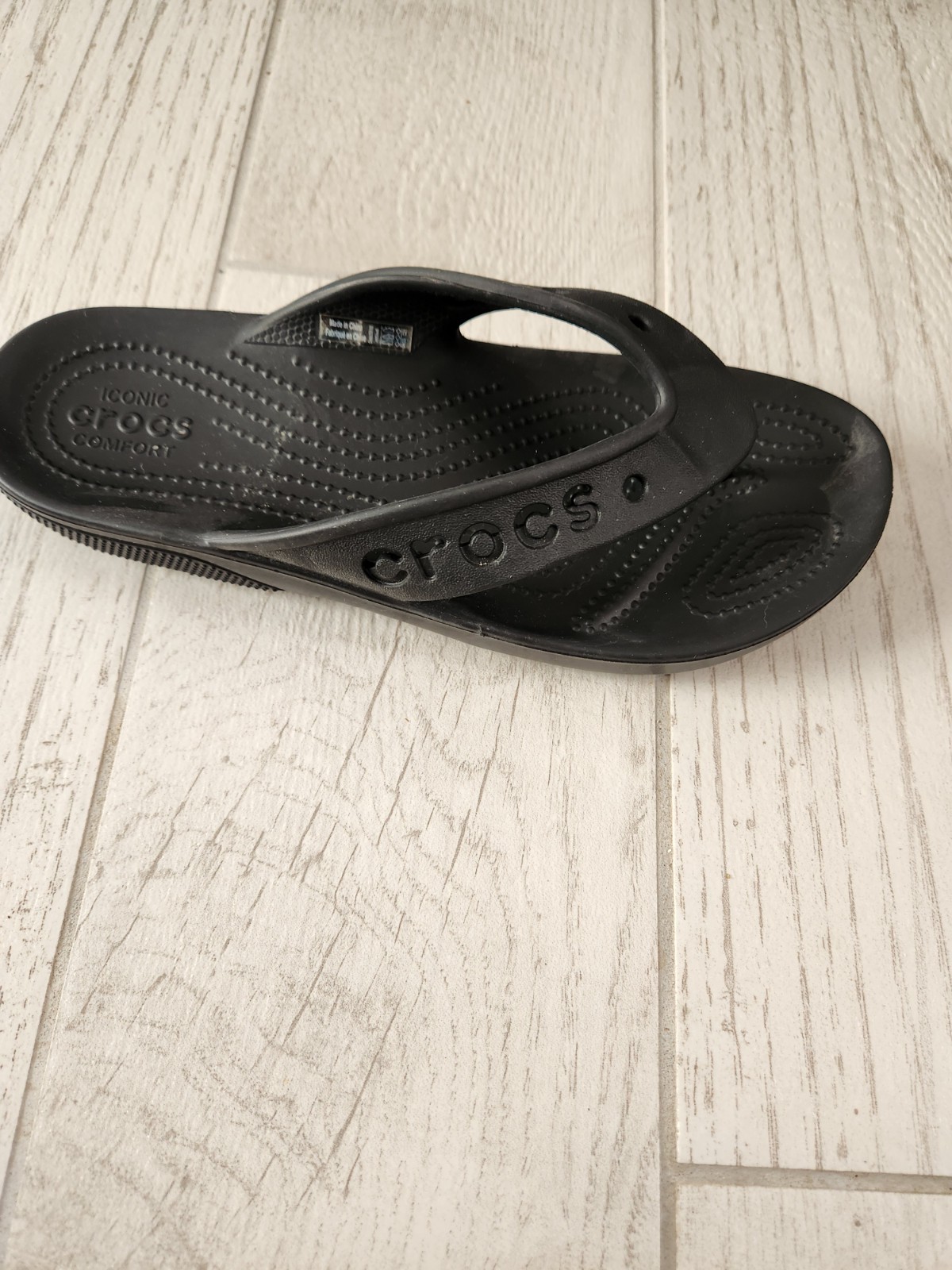 Crocs Baya Flip Flops Women Size 8 Black Casual Sandal Thong 208192 EUC